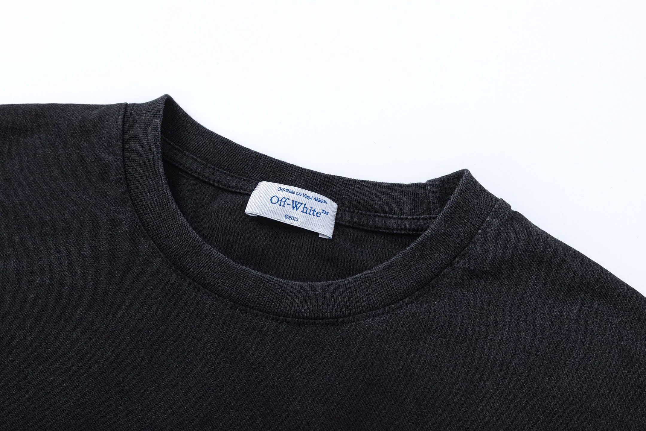 Футболки Мужские Off-White 13428860