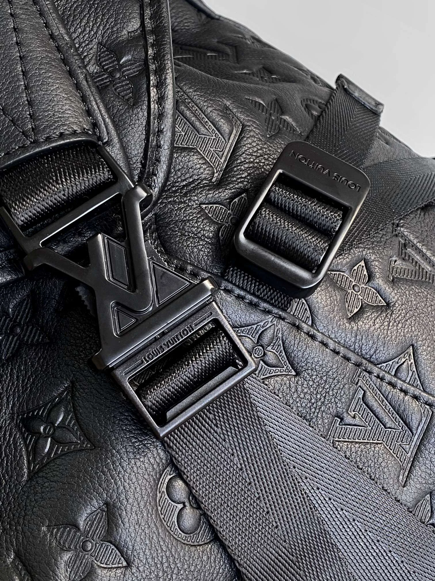 Рюкзаки Женские Louis Vuitton 13435258