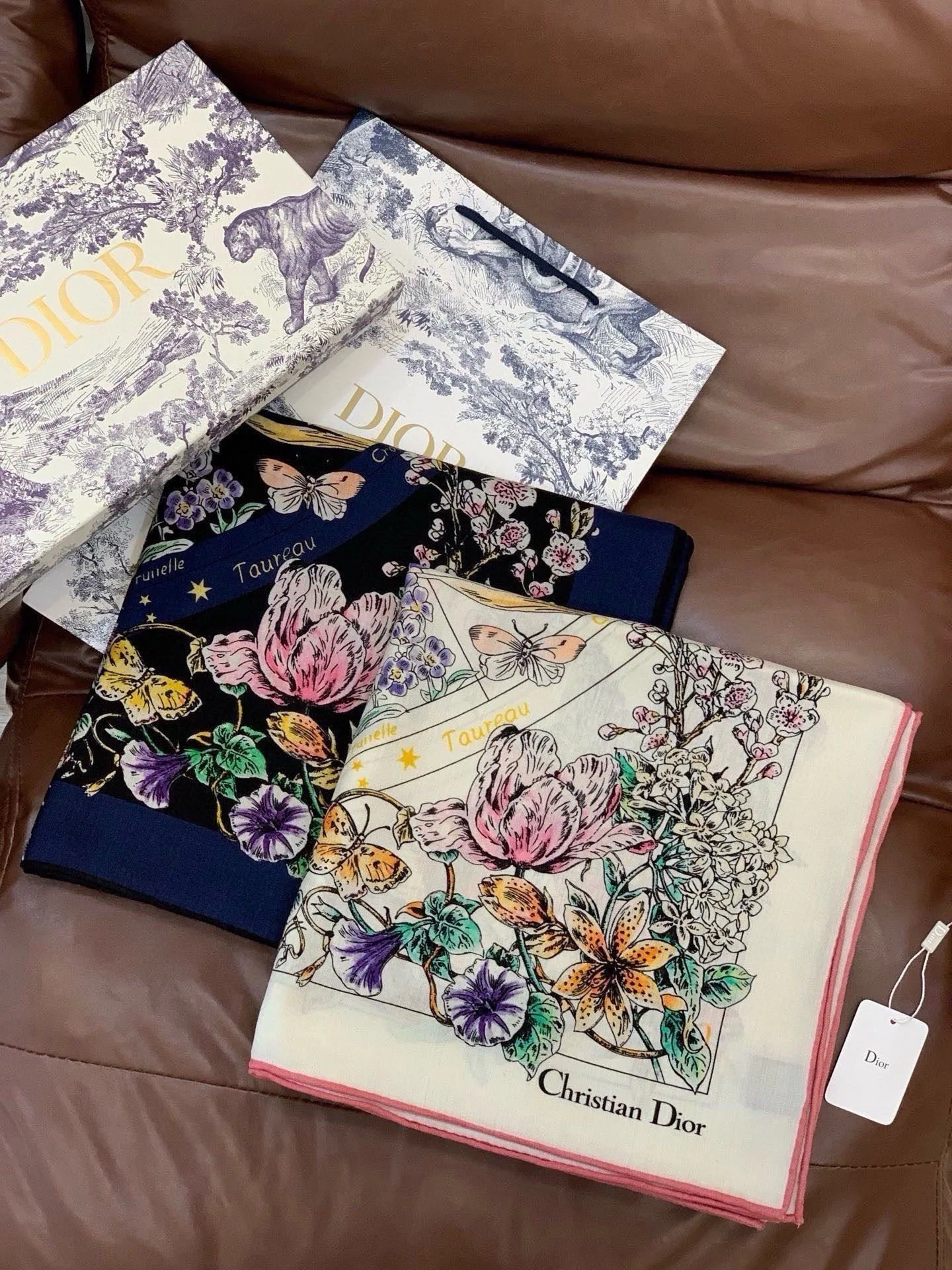 Платки Christian Dior 17631811
