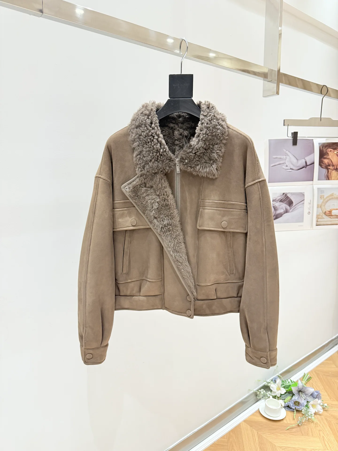 Кожаные Куртки И Дублёнки Женские Saint Laurent 18734752