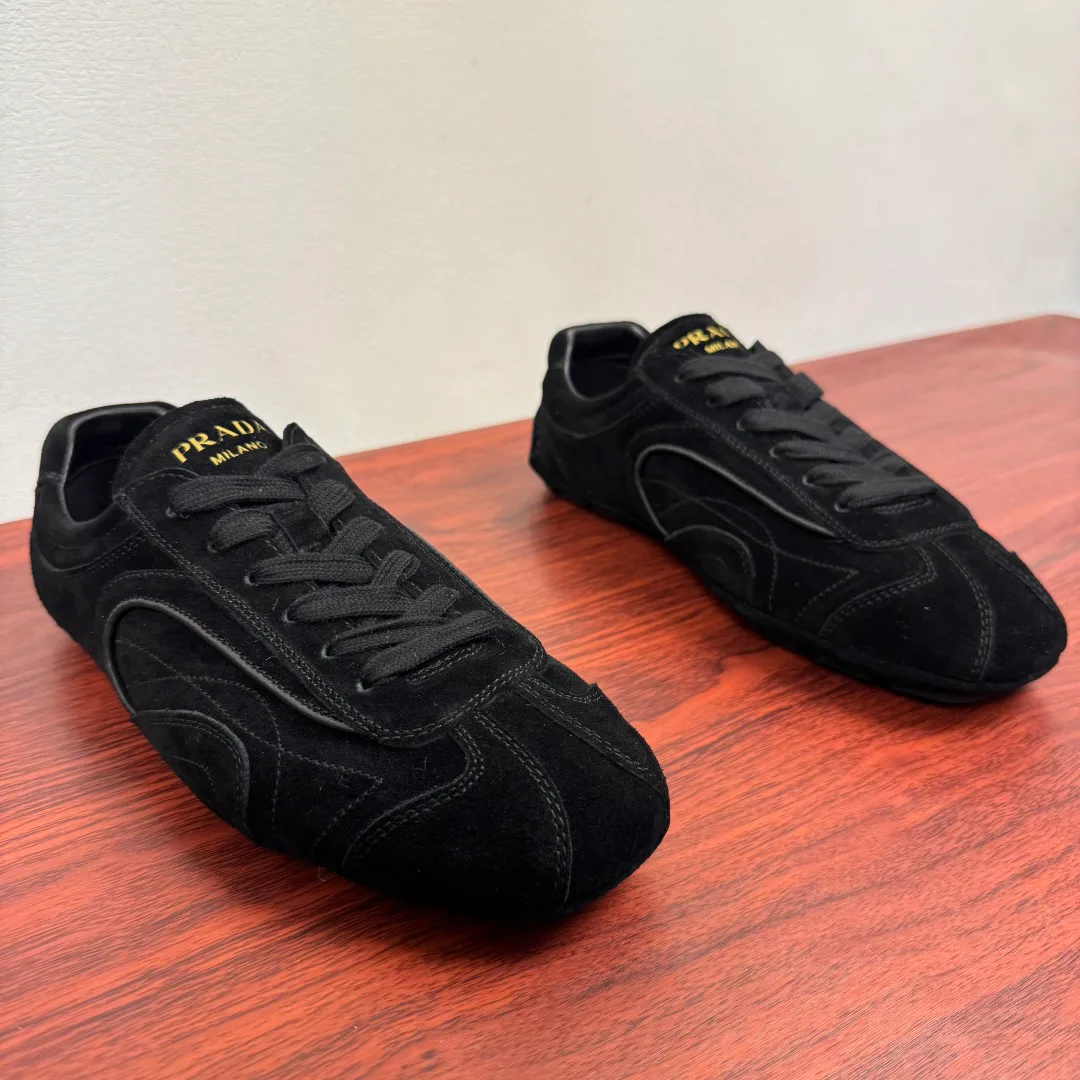 Кроссовки Мужские Prada 11211825