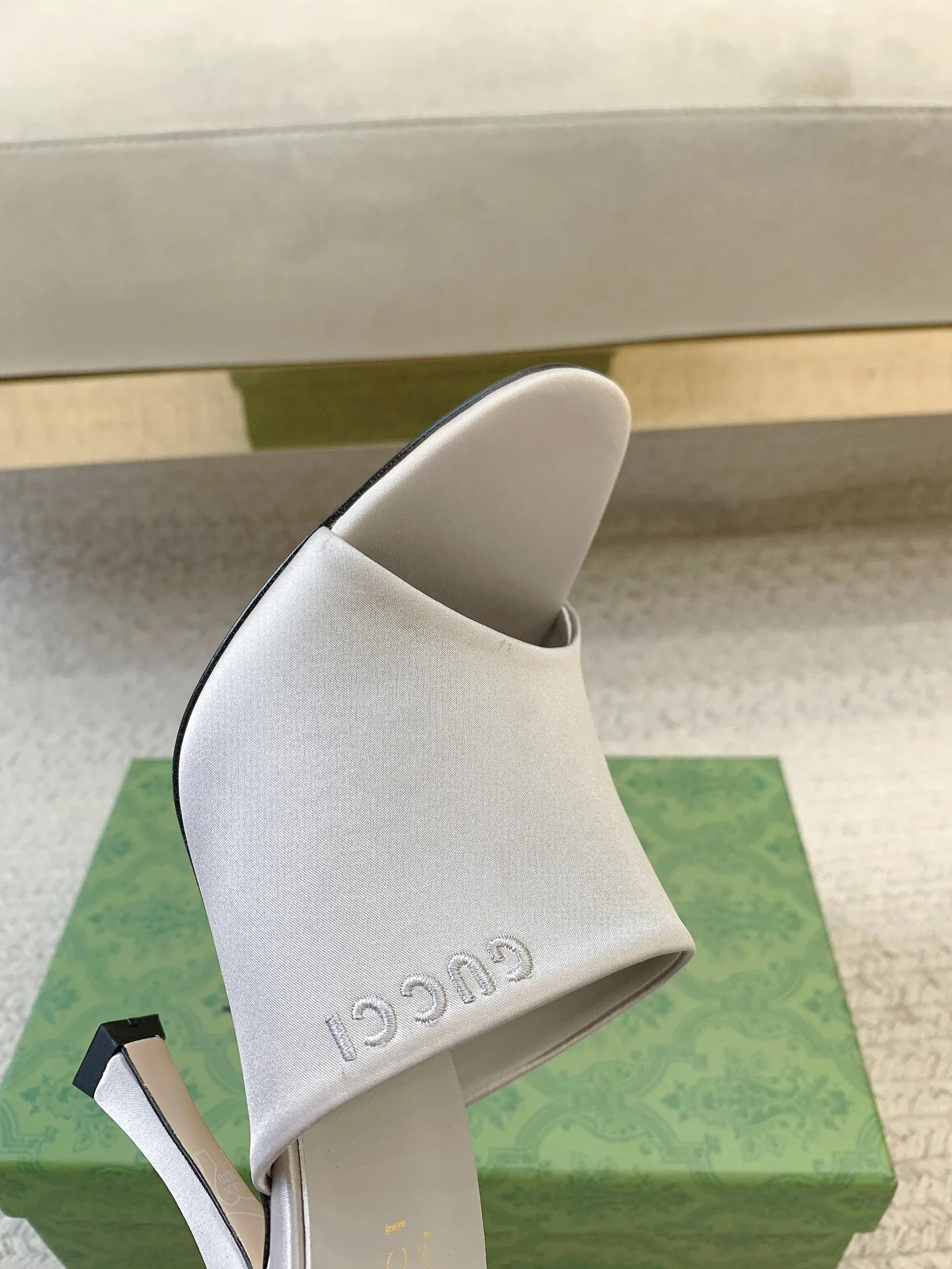 Босоножки Женские Gucci 950751