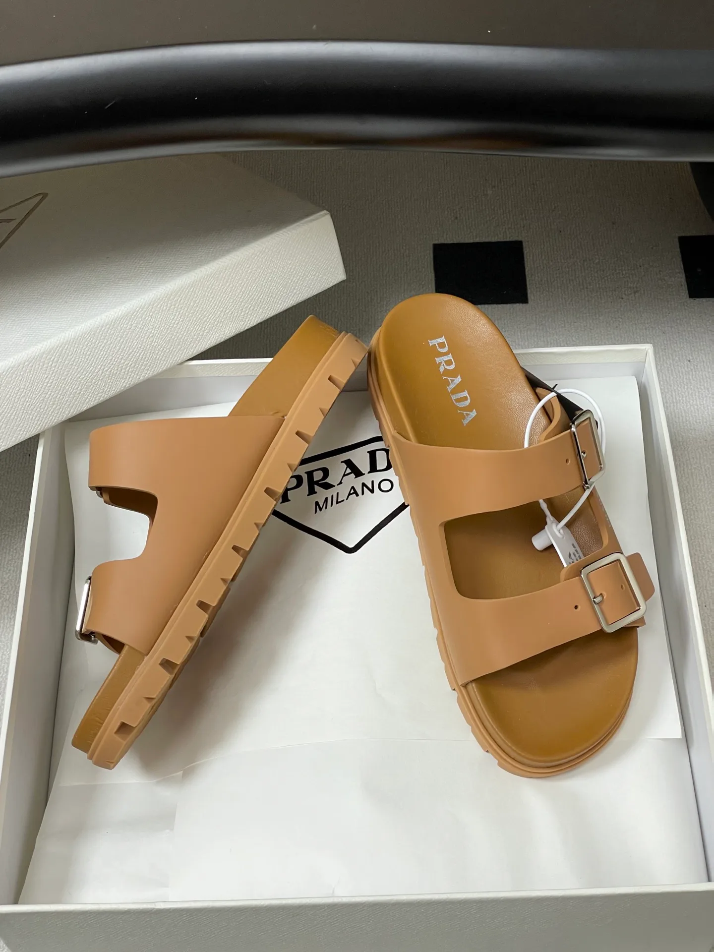 Сандалии Женские Prada 12810961