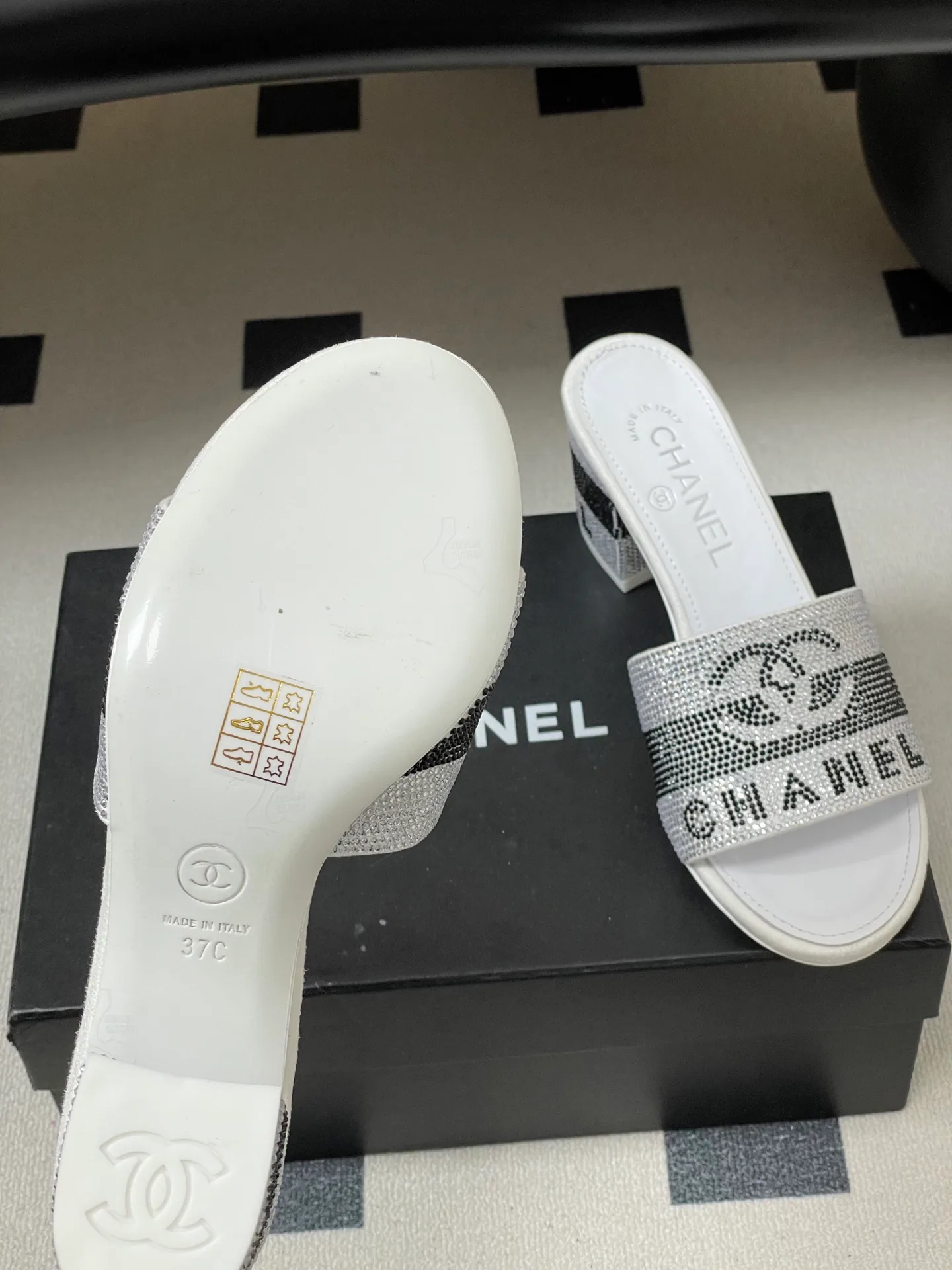 Босоножки Женские Chanel 10993963