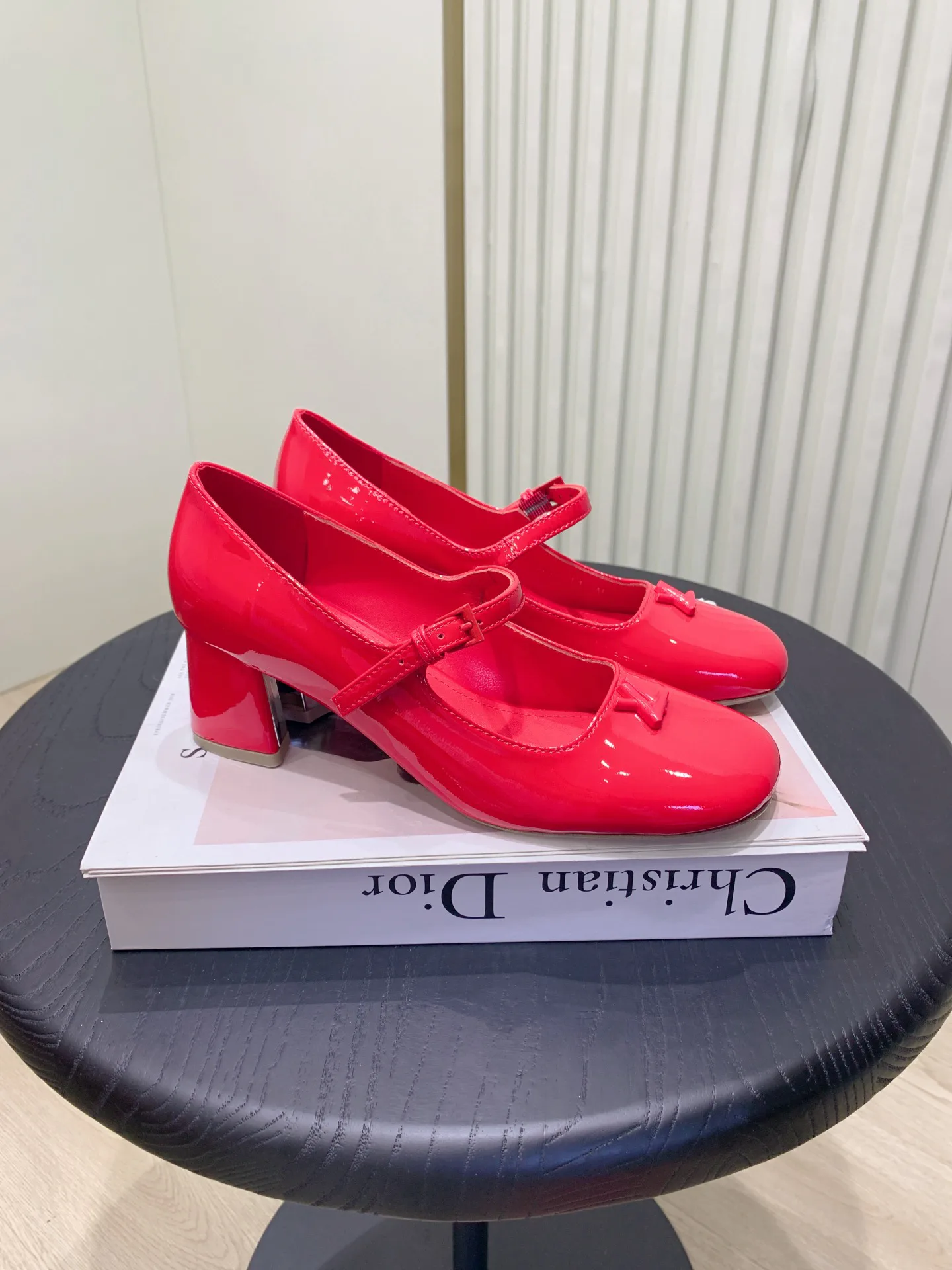 Босоножки Женские Louis Vuitton 1834438