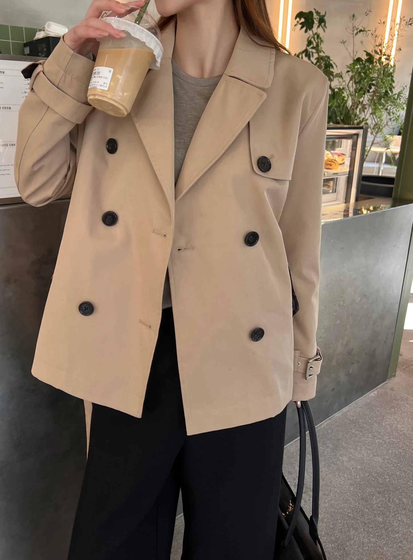 Тренчи Женские Fendi 19512897