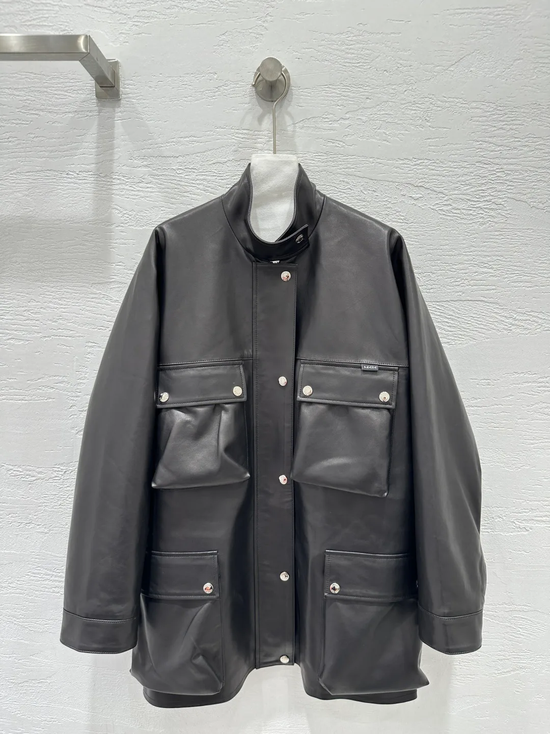 Кожаные Куртки И Дублёнки Женские Prada 4771597