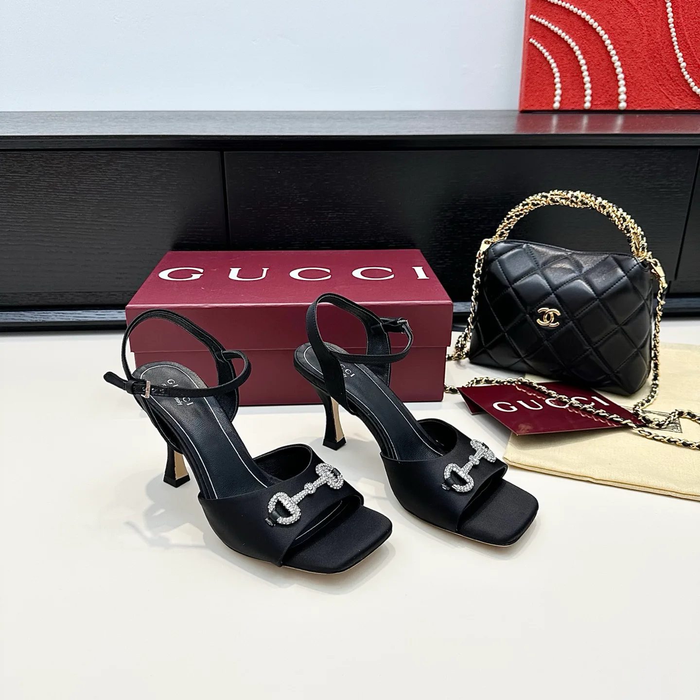 Босоножки Женские Gucci 17614705