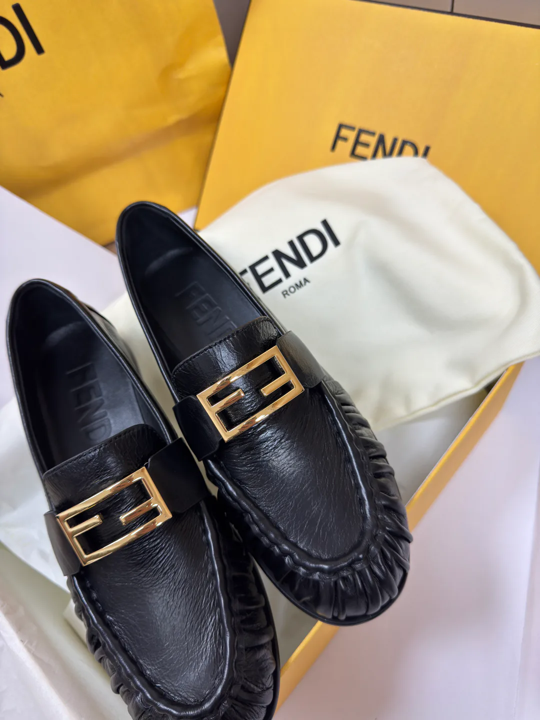 Лоферы И Мокасины Женские Fendi 394632