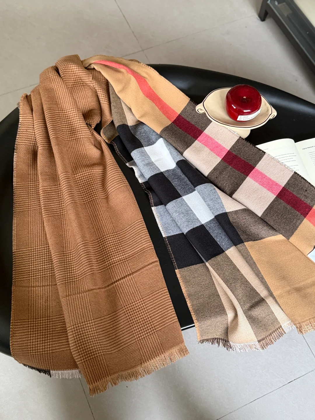 Шарфы Burberry 989602