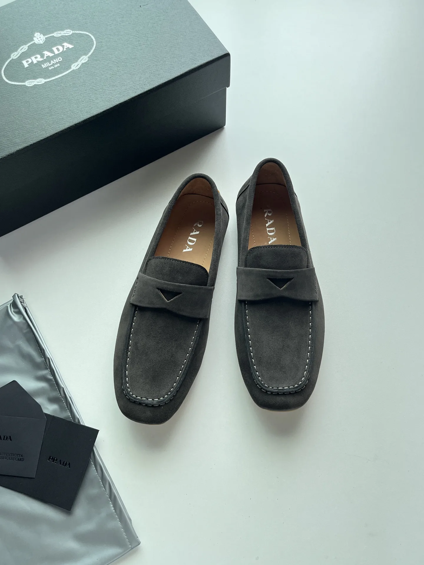 Лоферы И Туфли Мужские Prada 18744036