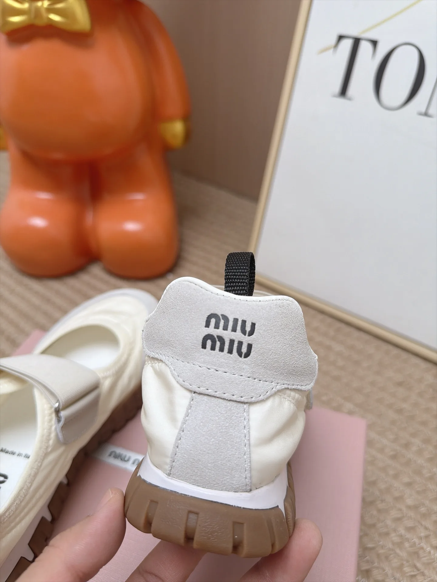 Кроссовки Женские Miu Miu 18063017