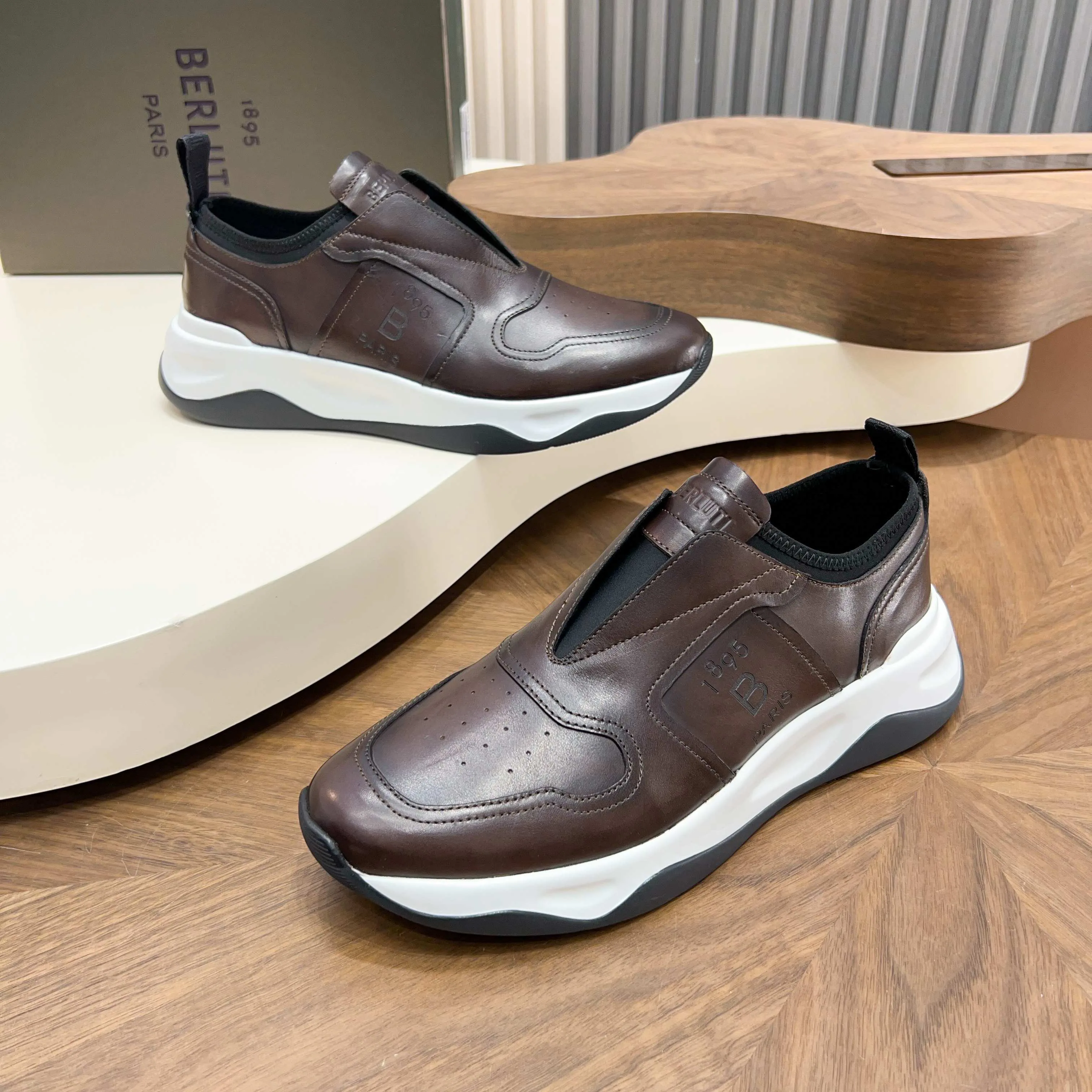 Кроссовки Мужские Berluti 18890239