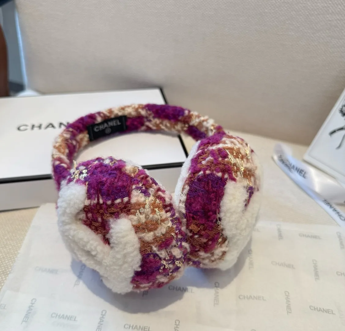 Головные Уборы Chanel 18675513