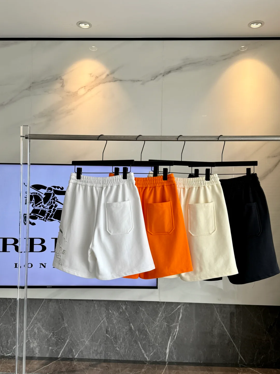 Шорты Женские Burberry 36132