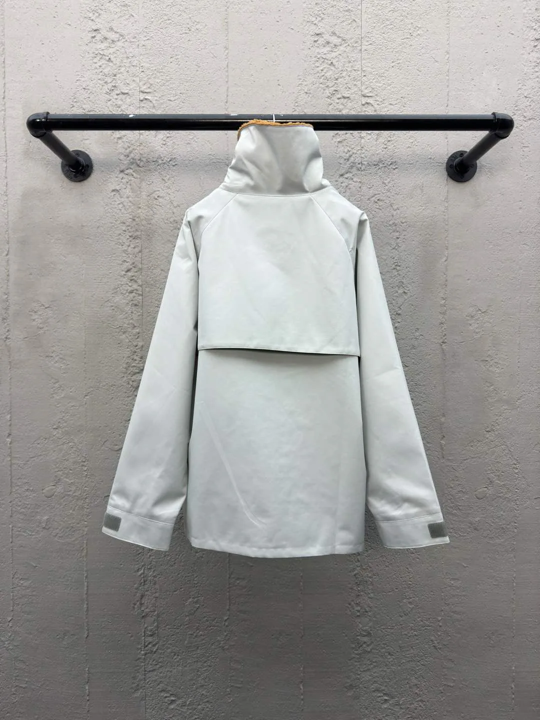 Куртки И Пуховики Женские Miu Miu 5981