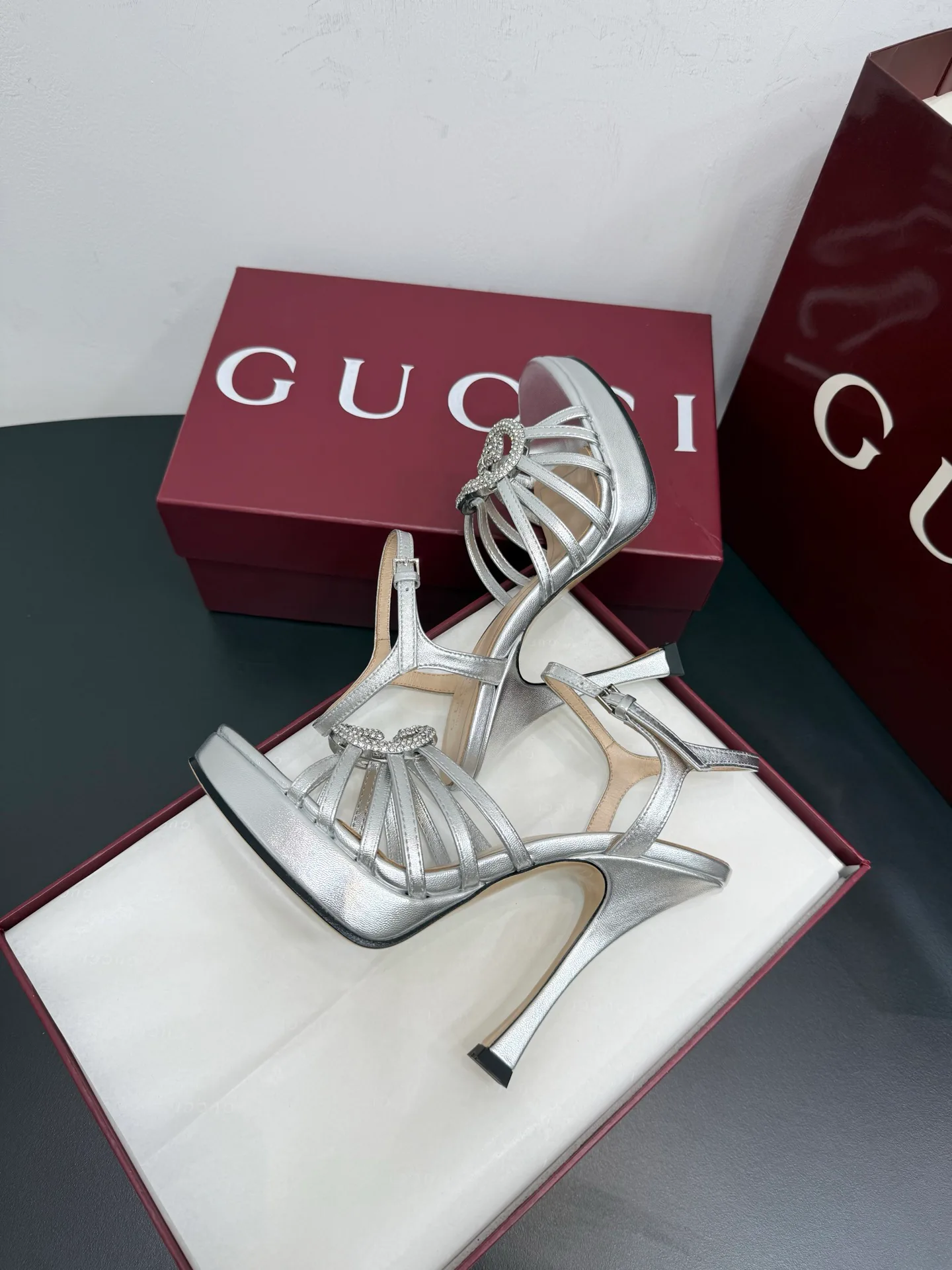 Босоножки Женские Gucci 457932