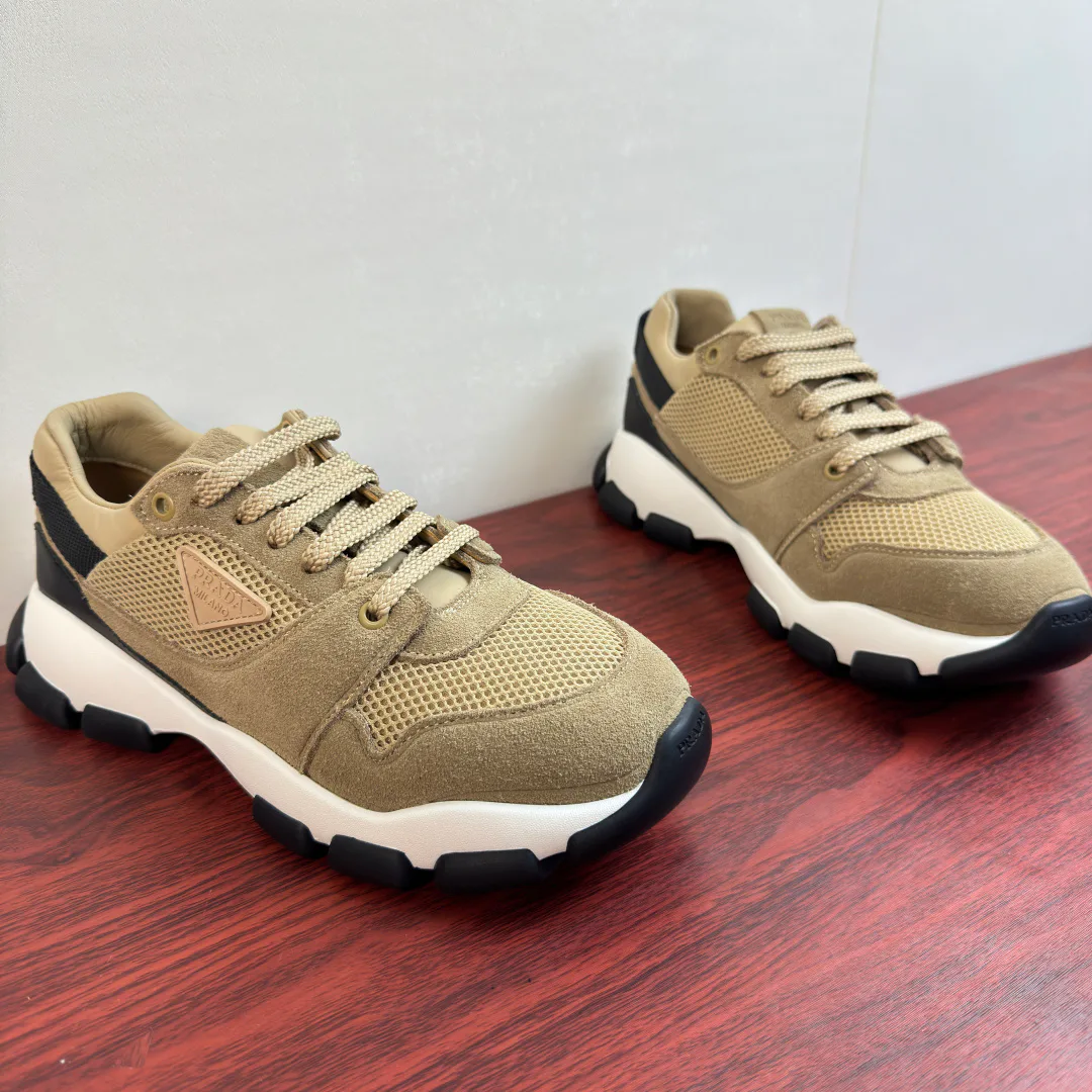 Кроссовки Женские Prada 17763667
