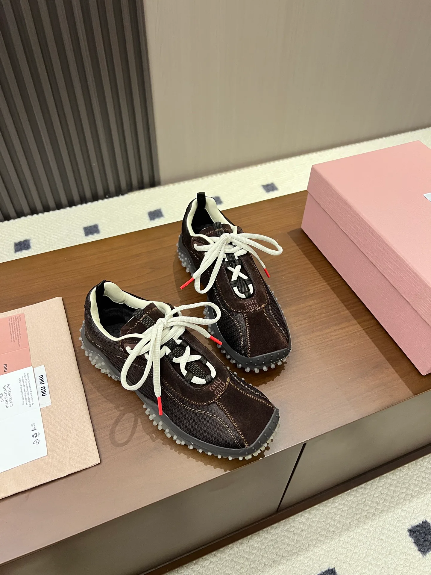 Кроссовки Женские Miu Miu 17968607