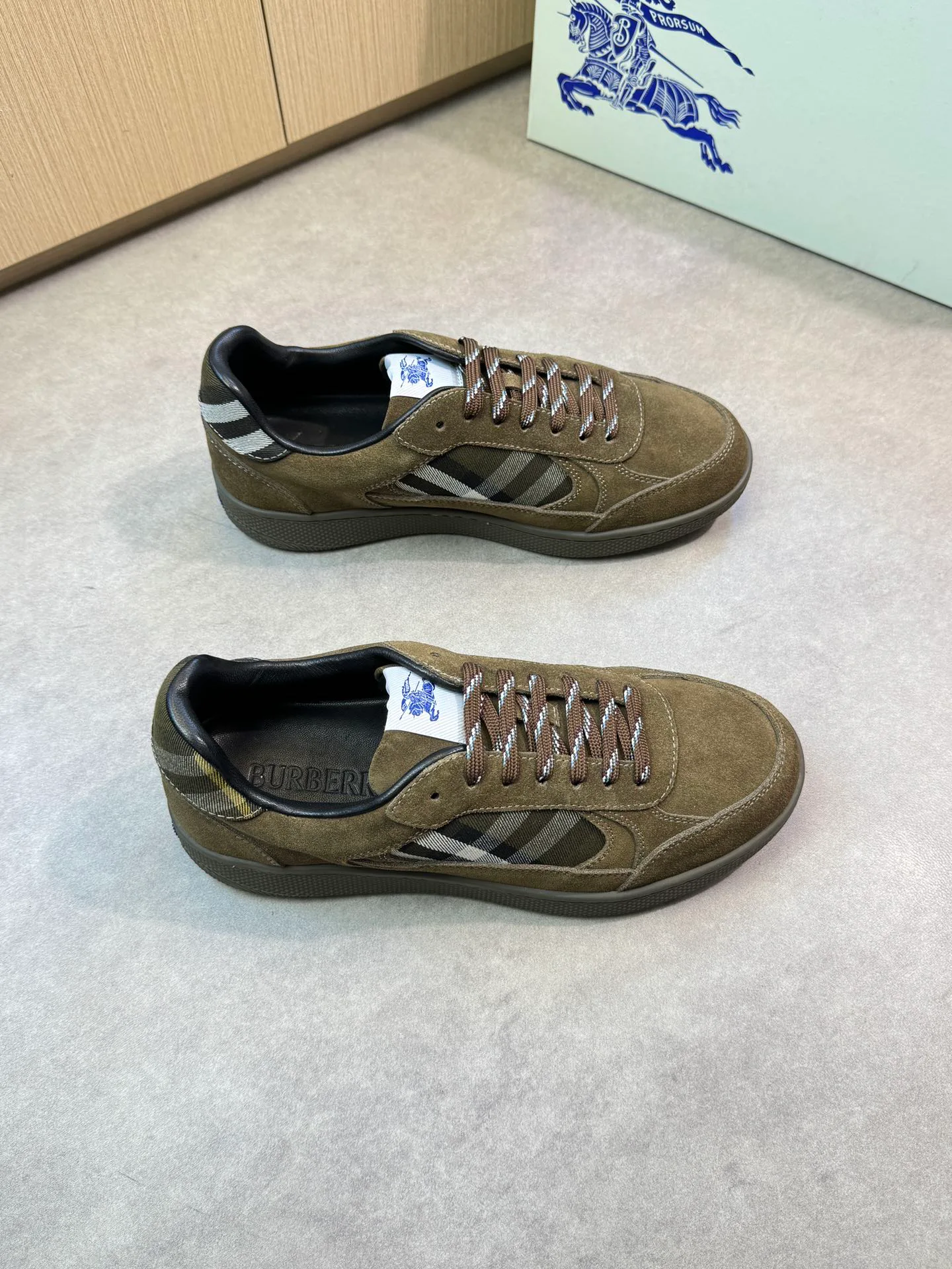 Кроссовки Мужские Burberry 70752