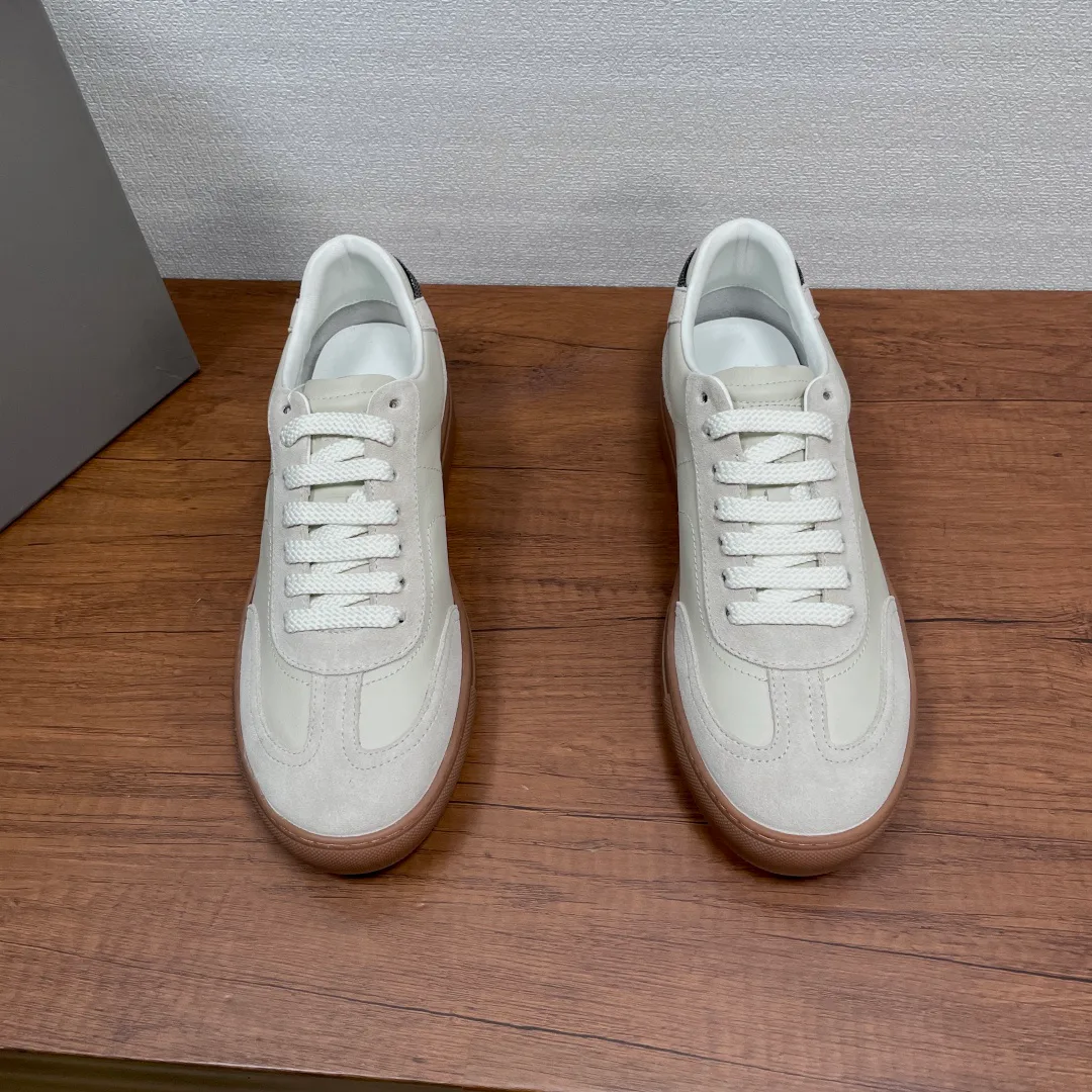 Кроссовки Женские Brunello Cucinelli 18626564