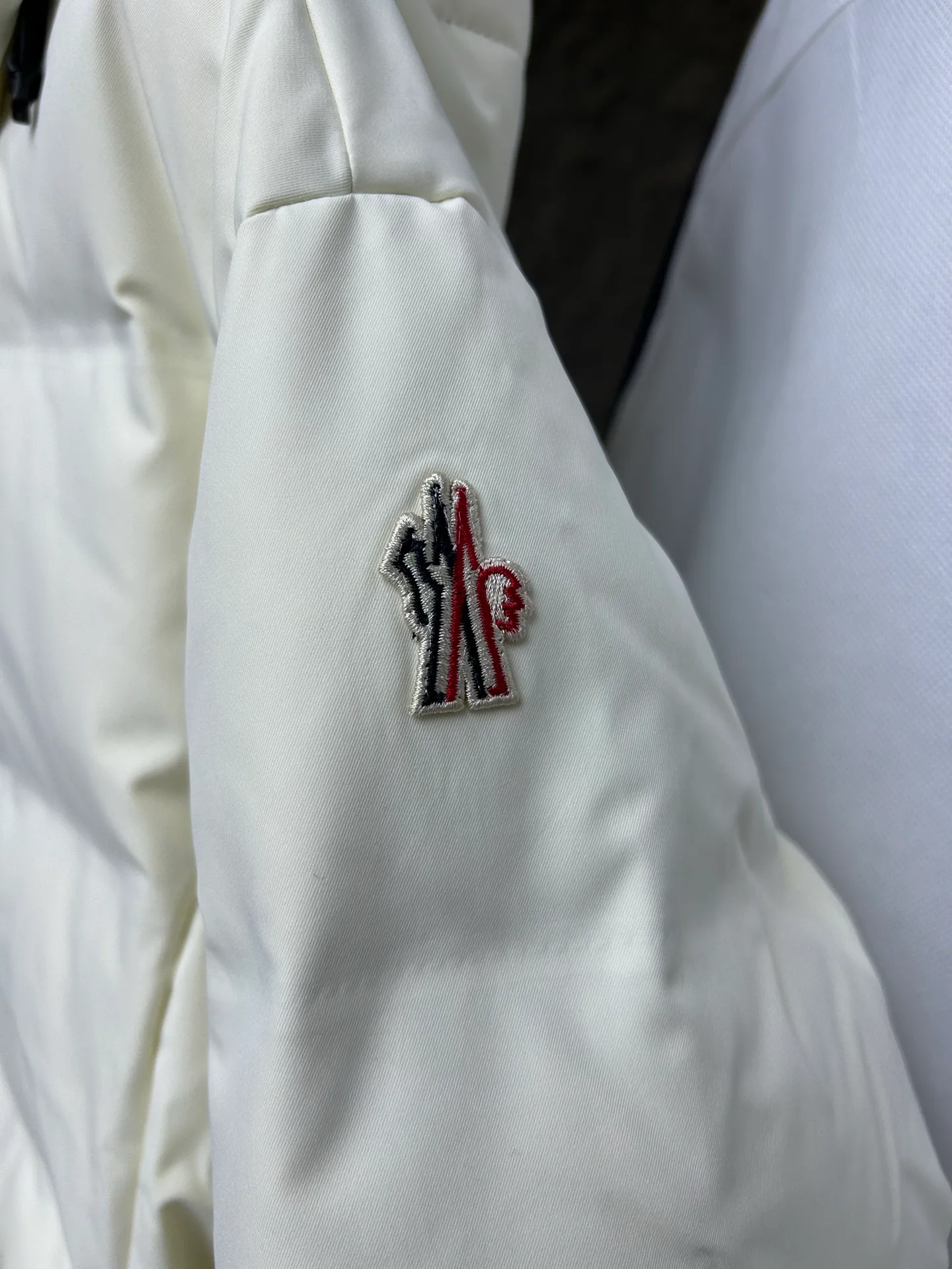 Пуховики Женские Moncler 497123