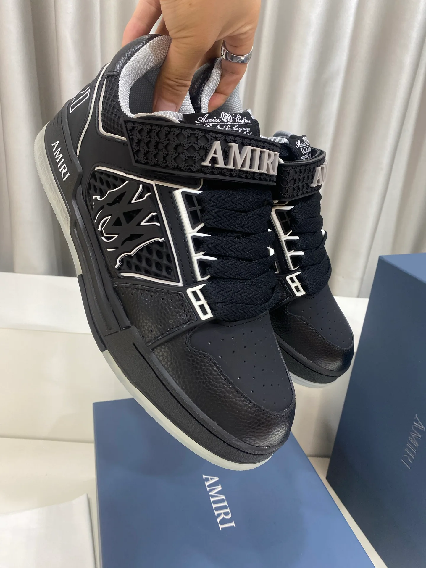Кроссовки Женские Amiri 17485946