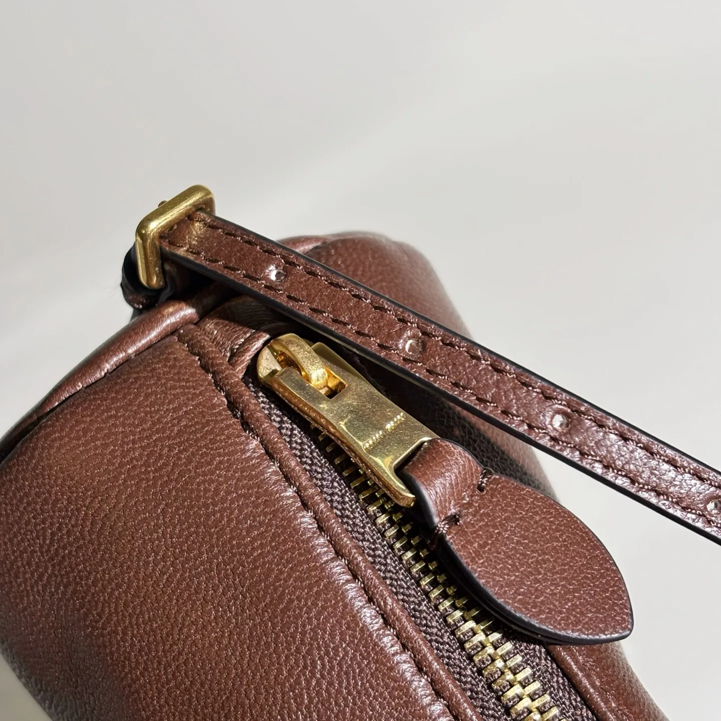 Сумки На Ремне Женские Miu Miu 12675842