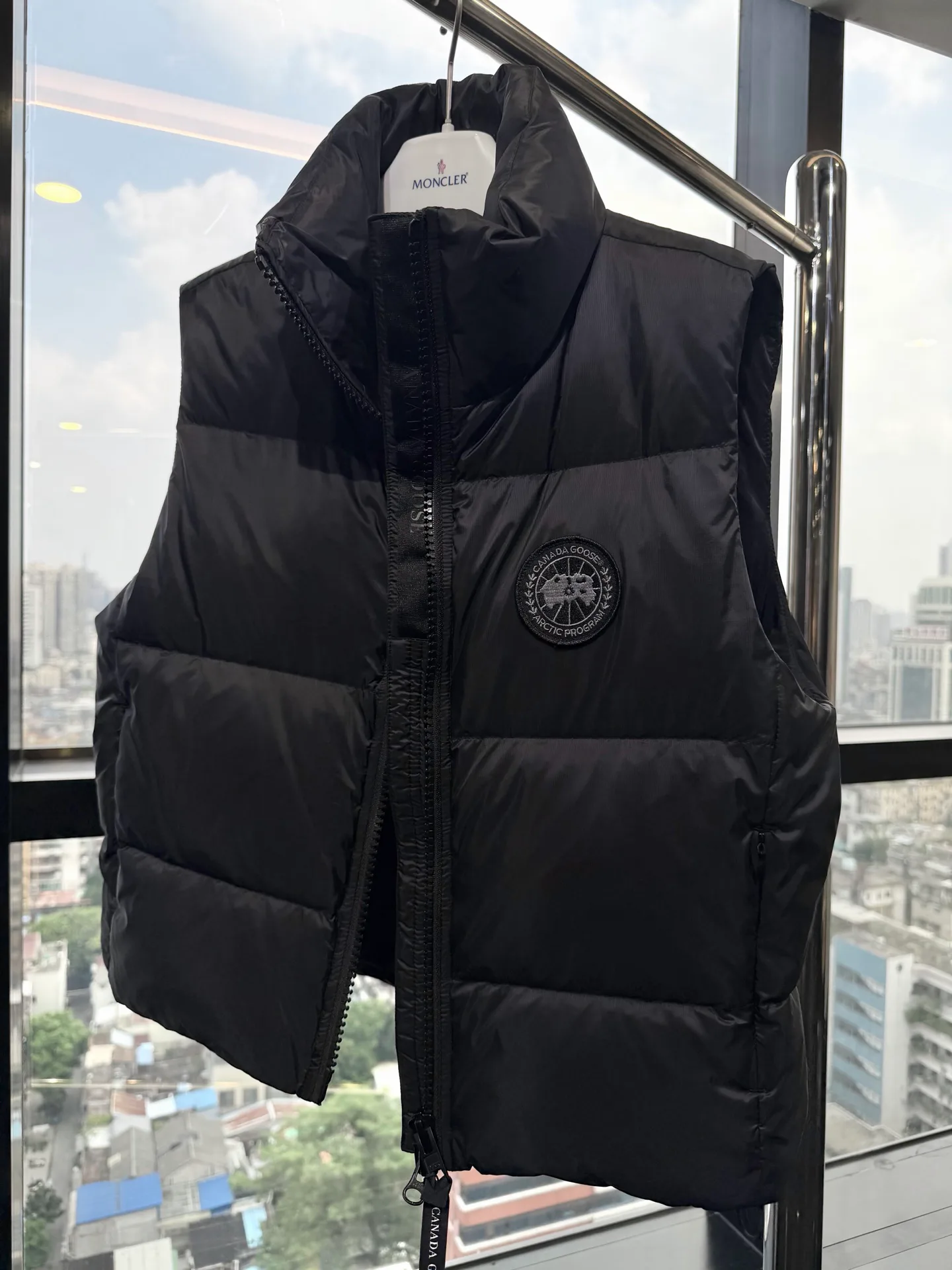 Жилеты Женские Canada Goose 18336513