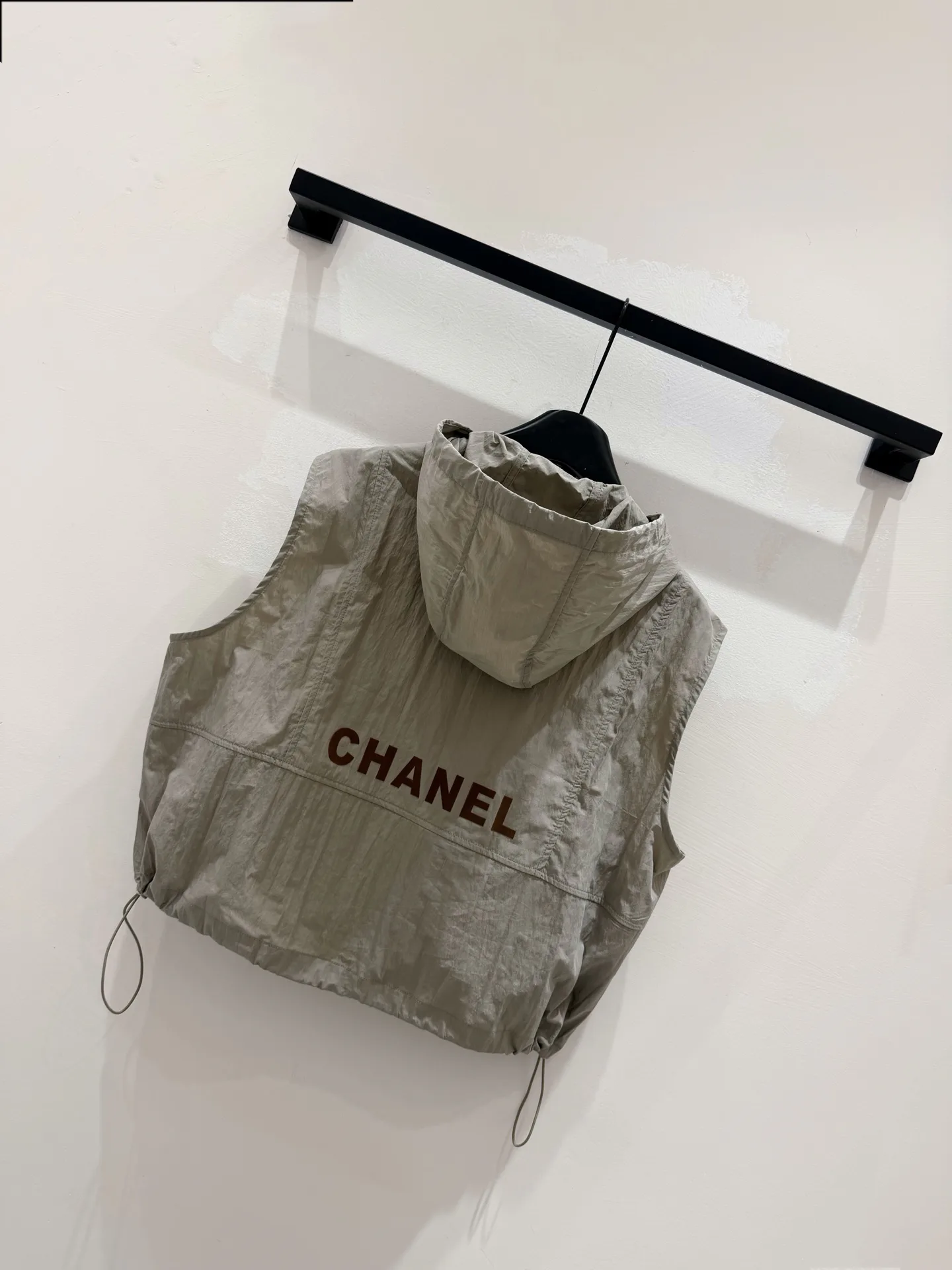 Жилеты Женские Chanel 11698763