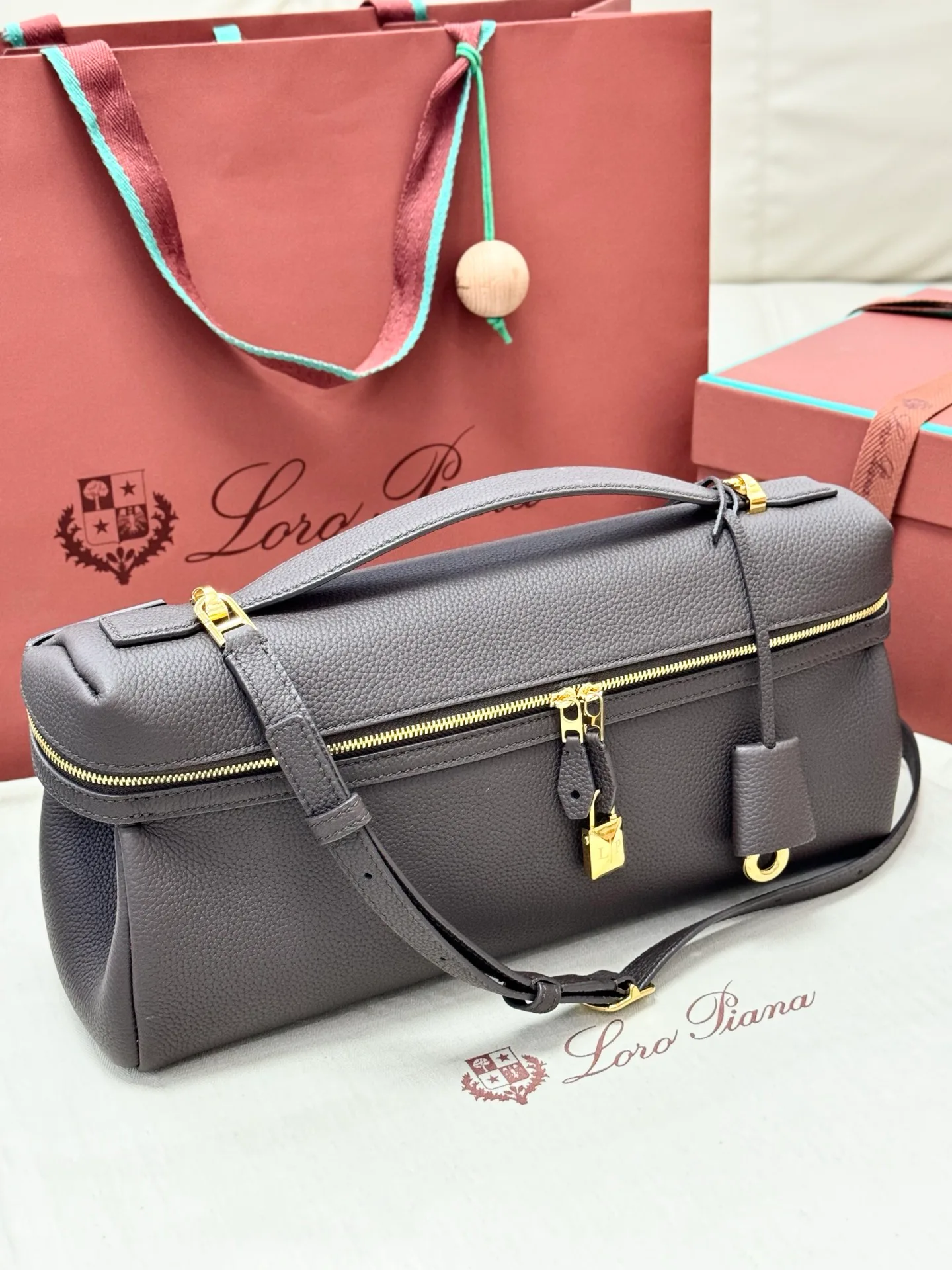 Классические Сумки Женские Loro Piana 11472665