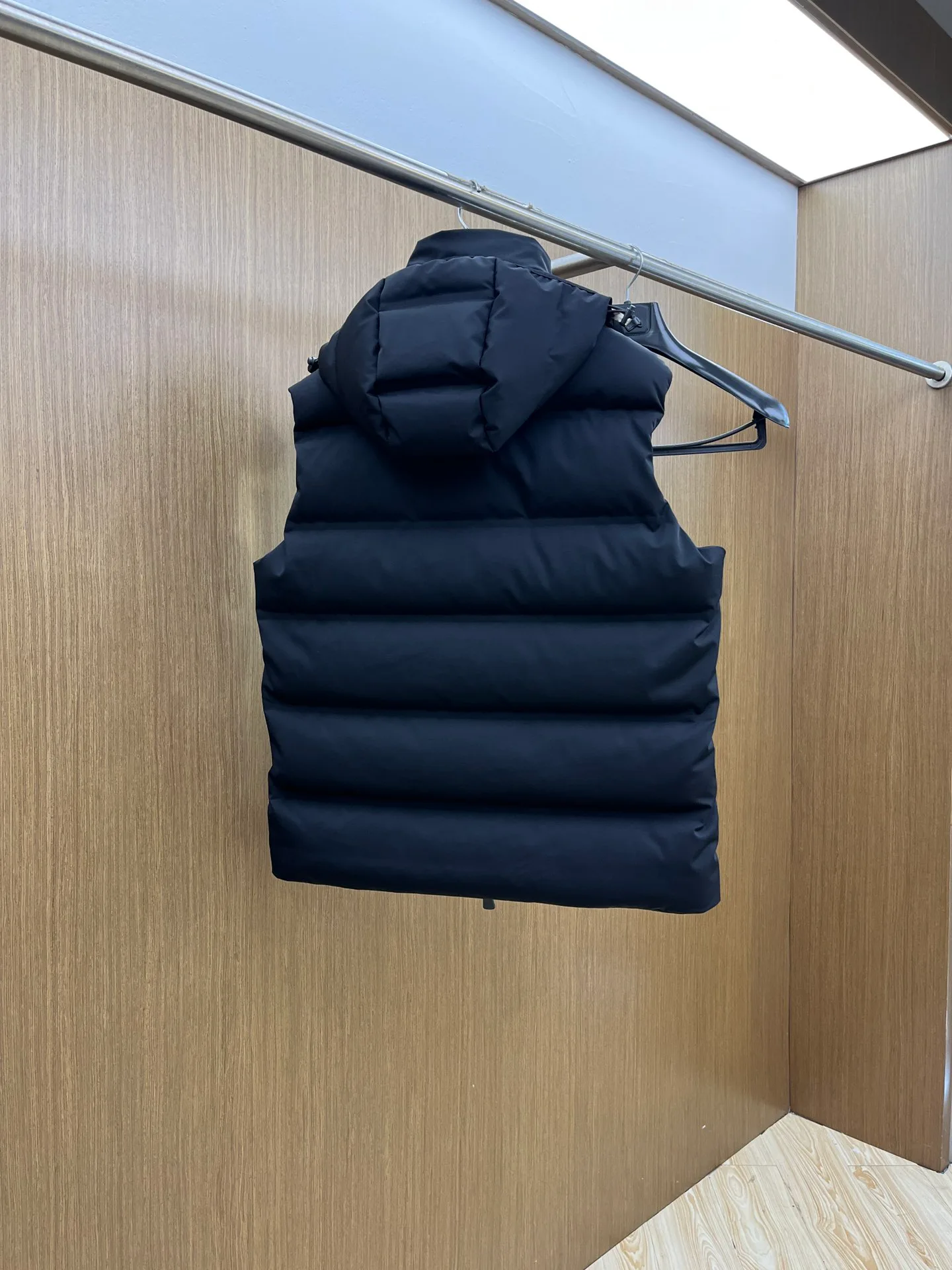 Куртки И Пуховики Мужские Moncler 18194606