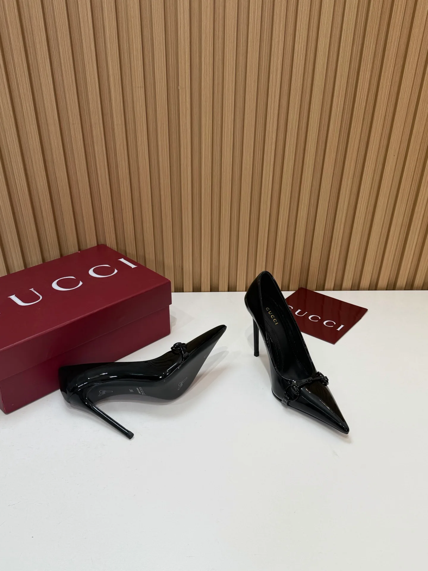 Туфли Женские Gucci 18792522