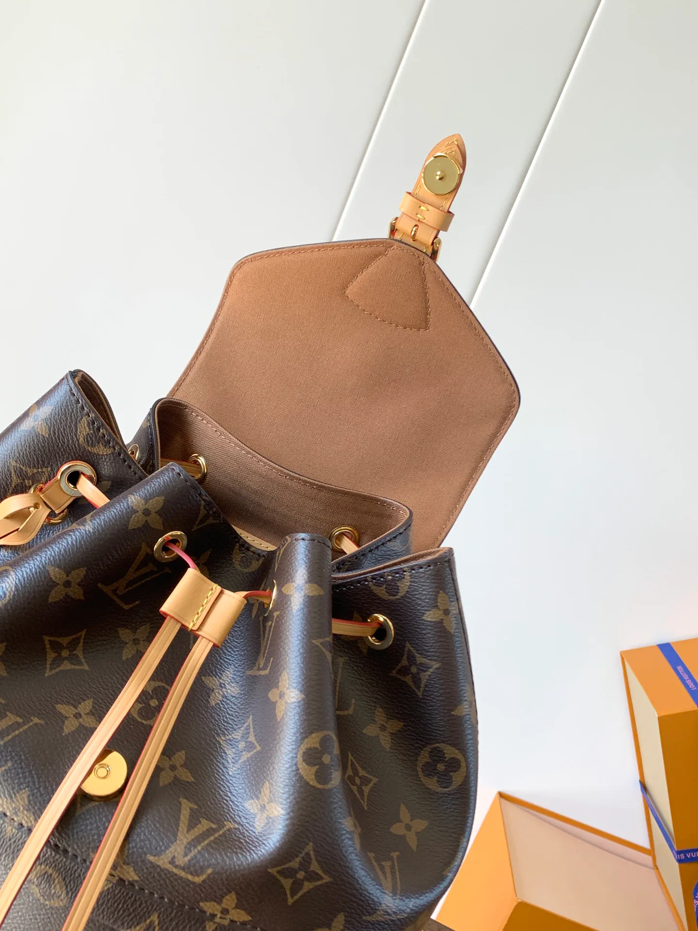 Рюкзаки Женские Louis Vuitton 11488631