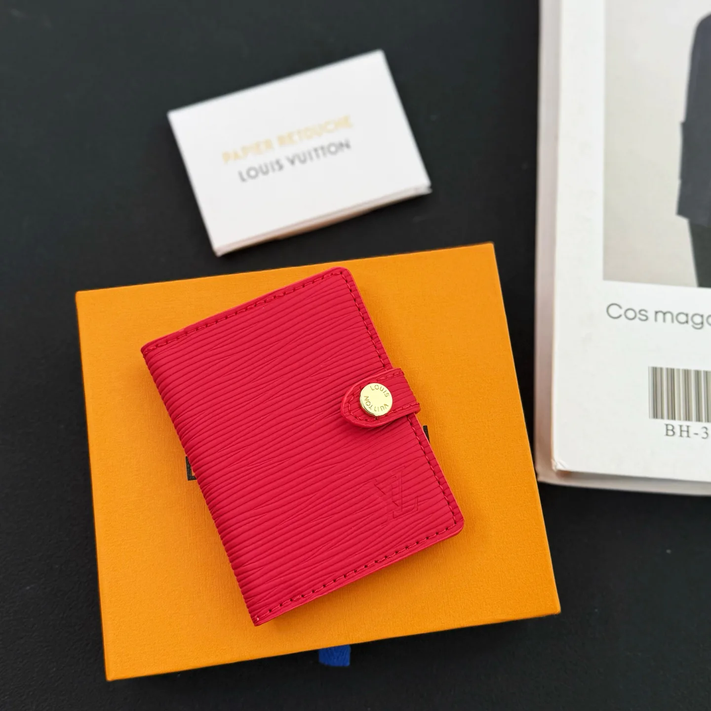 Визитницы Louis Vuitton 553170