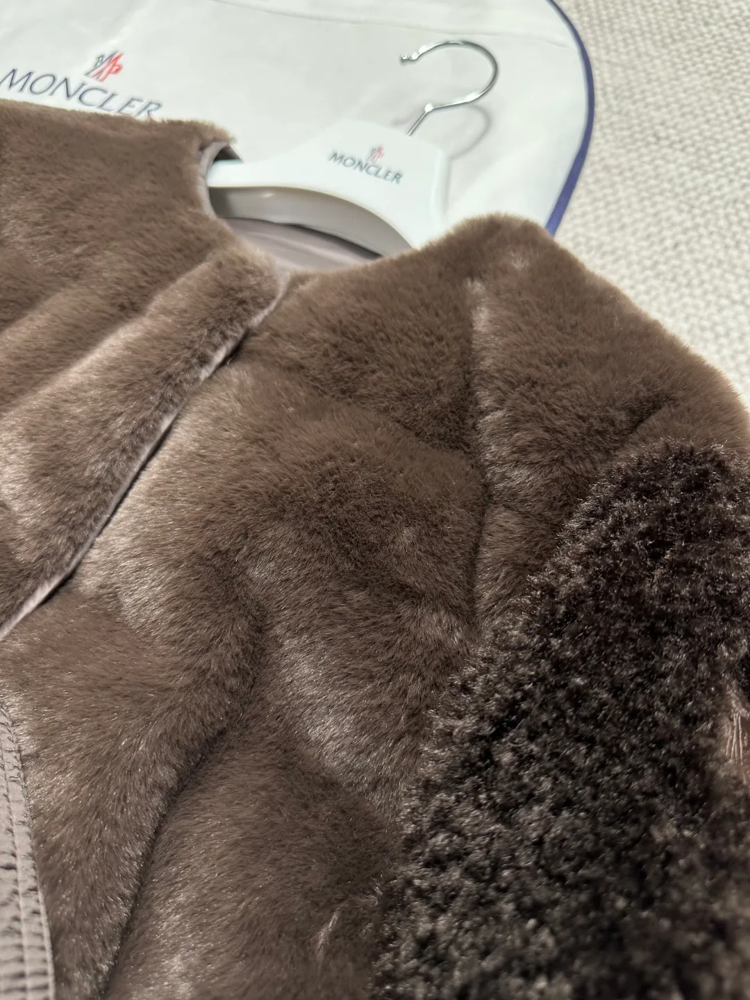 Куртки И Пуховики Женские Moncler 106599