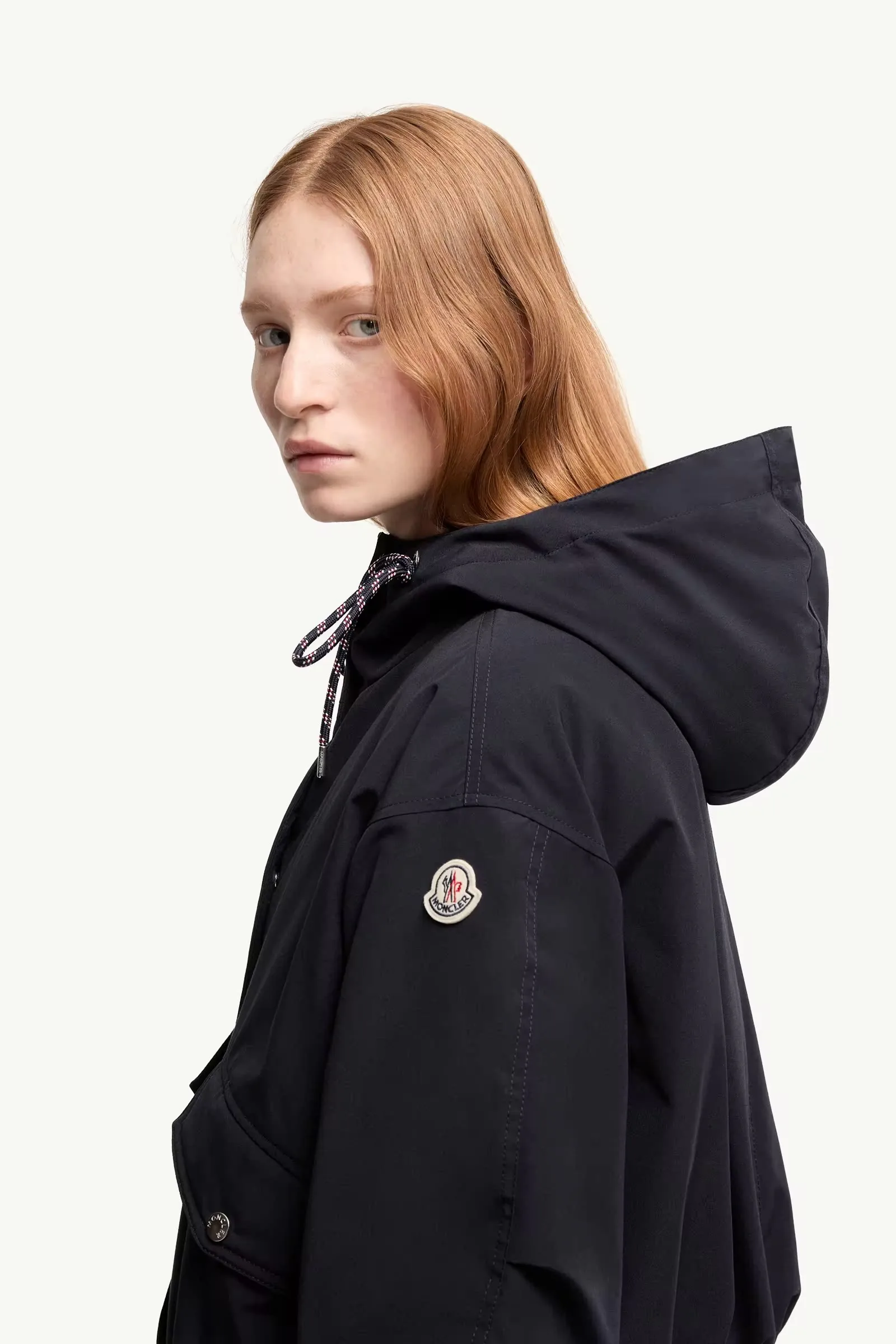 Куртки И Пуховики Женские Moncler 18403472