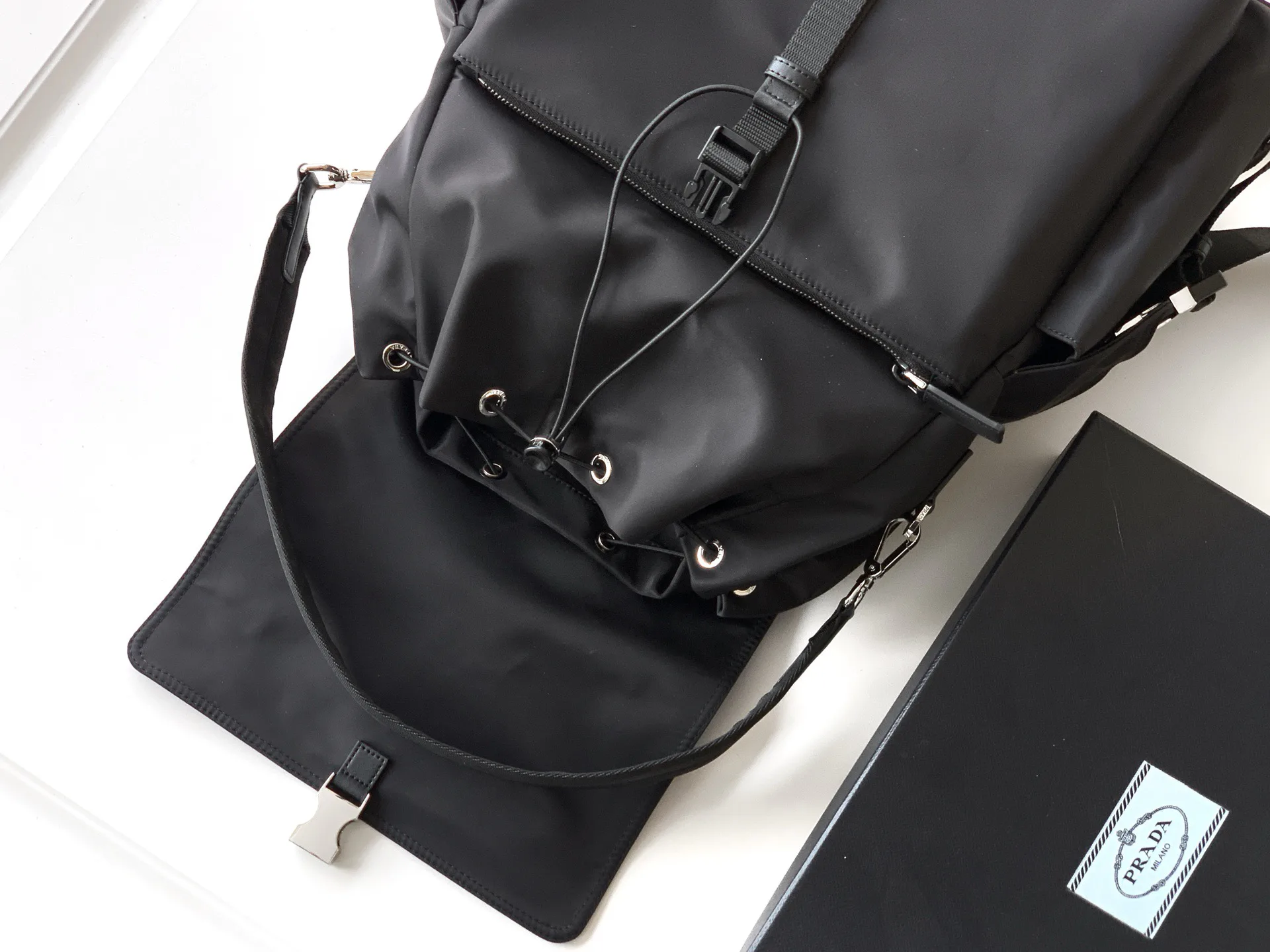 Рюкзаки Женские Prada 18932355