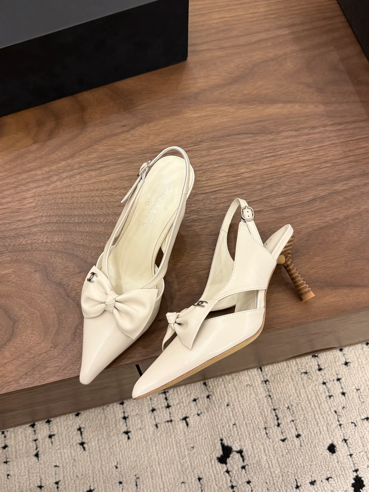 Туфли Женские Chanel 12188795