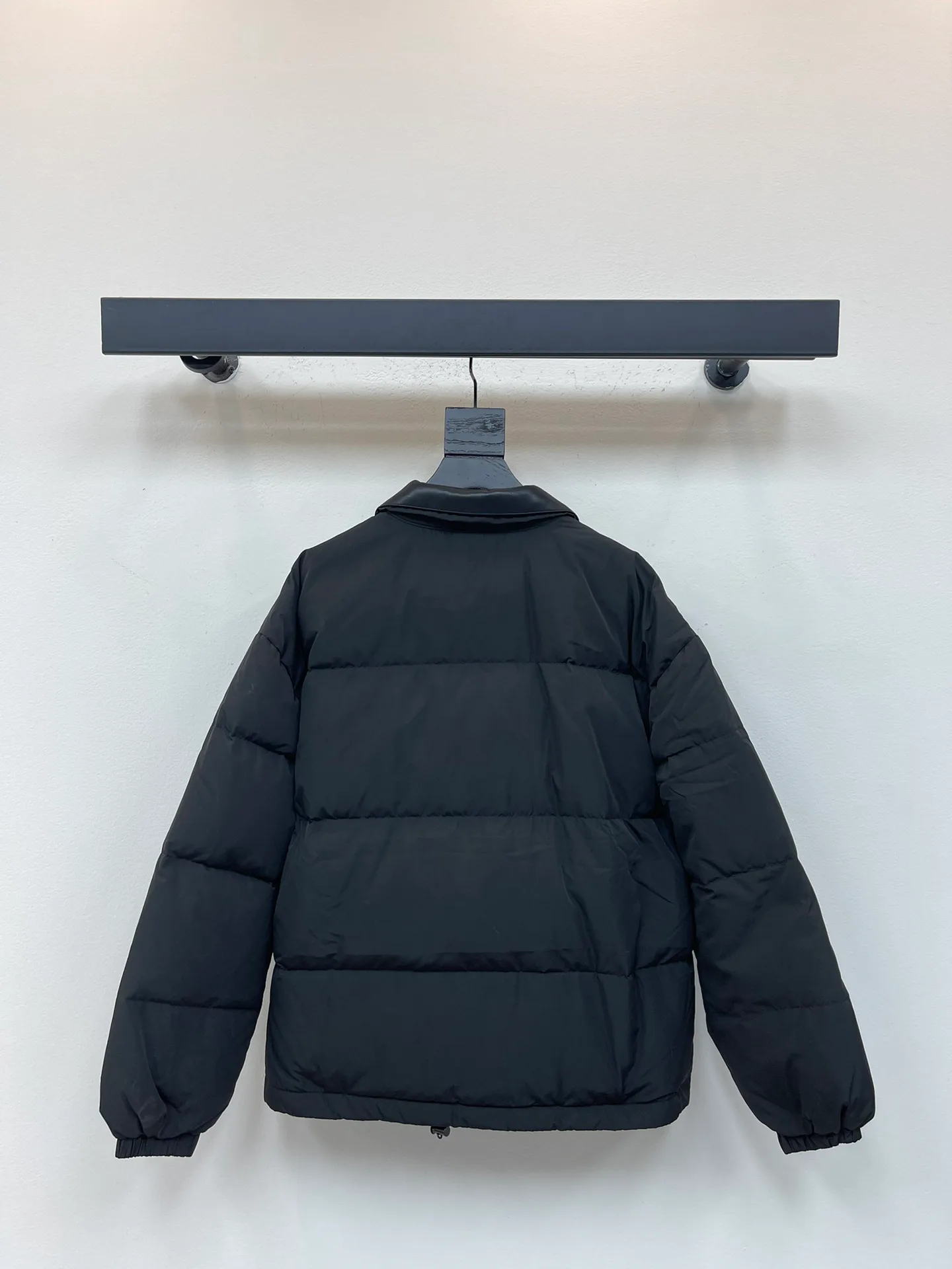 Куртки И Пуховики Женские Miu Miu 103420