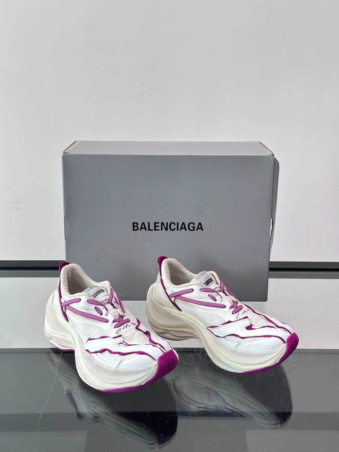 Кроссовки Женские Balenciaga 17649837