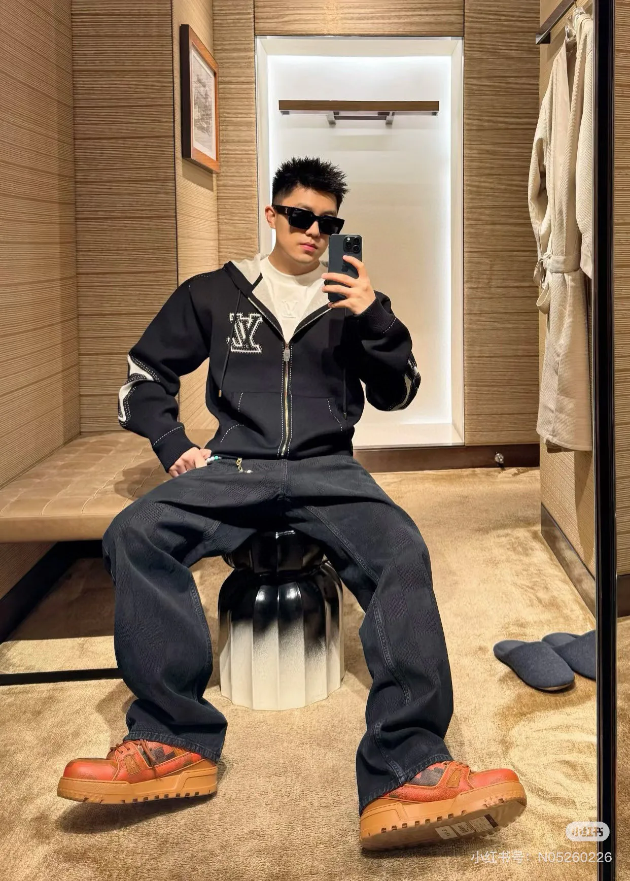 Куртки И Пуховики Мужские Louis Vuitton 215536