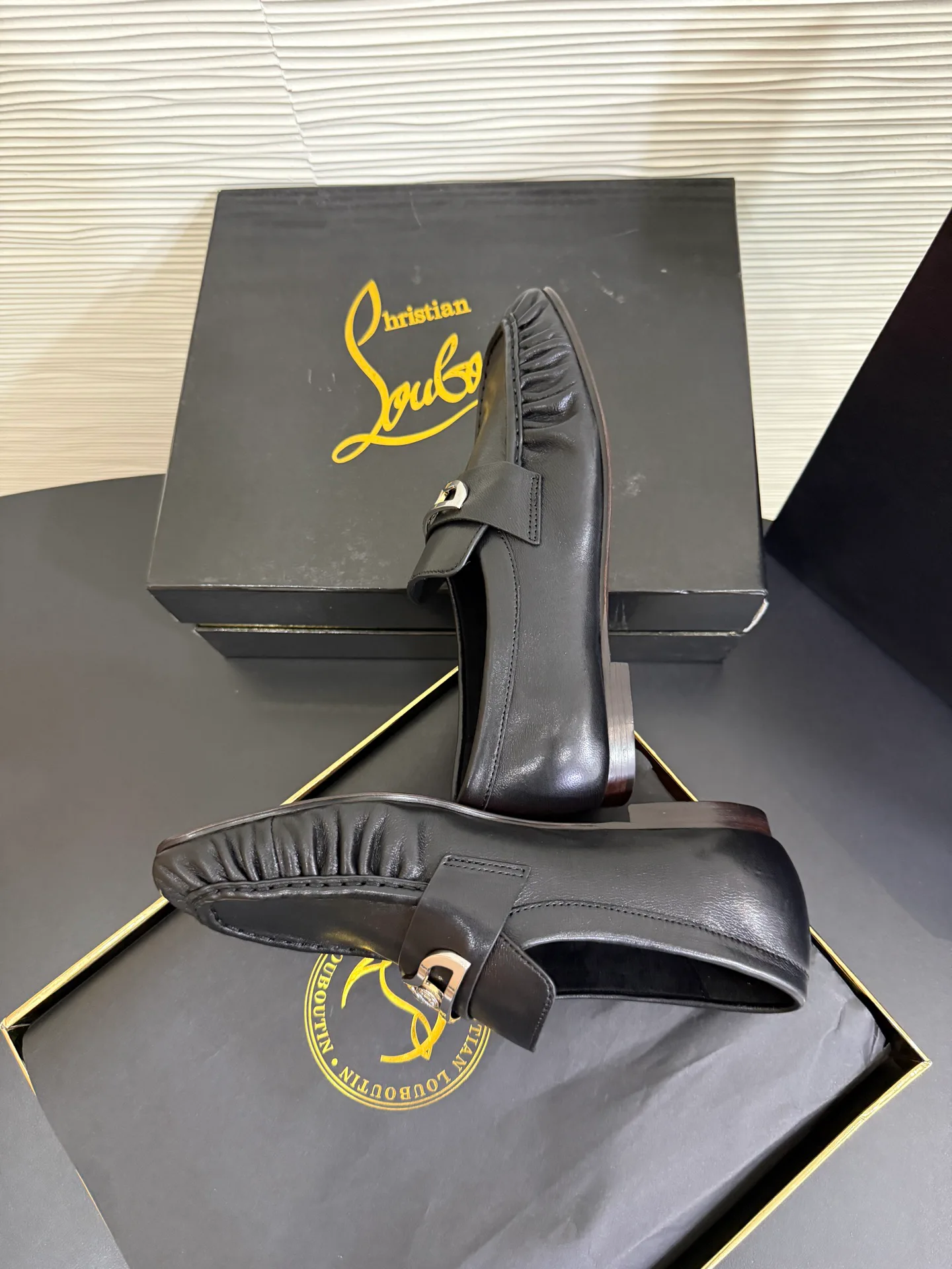 Лоферы И Мокасины Женские Christian Louboutin 19584057