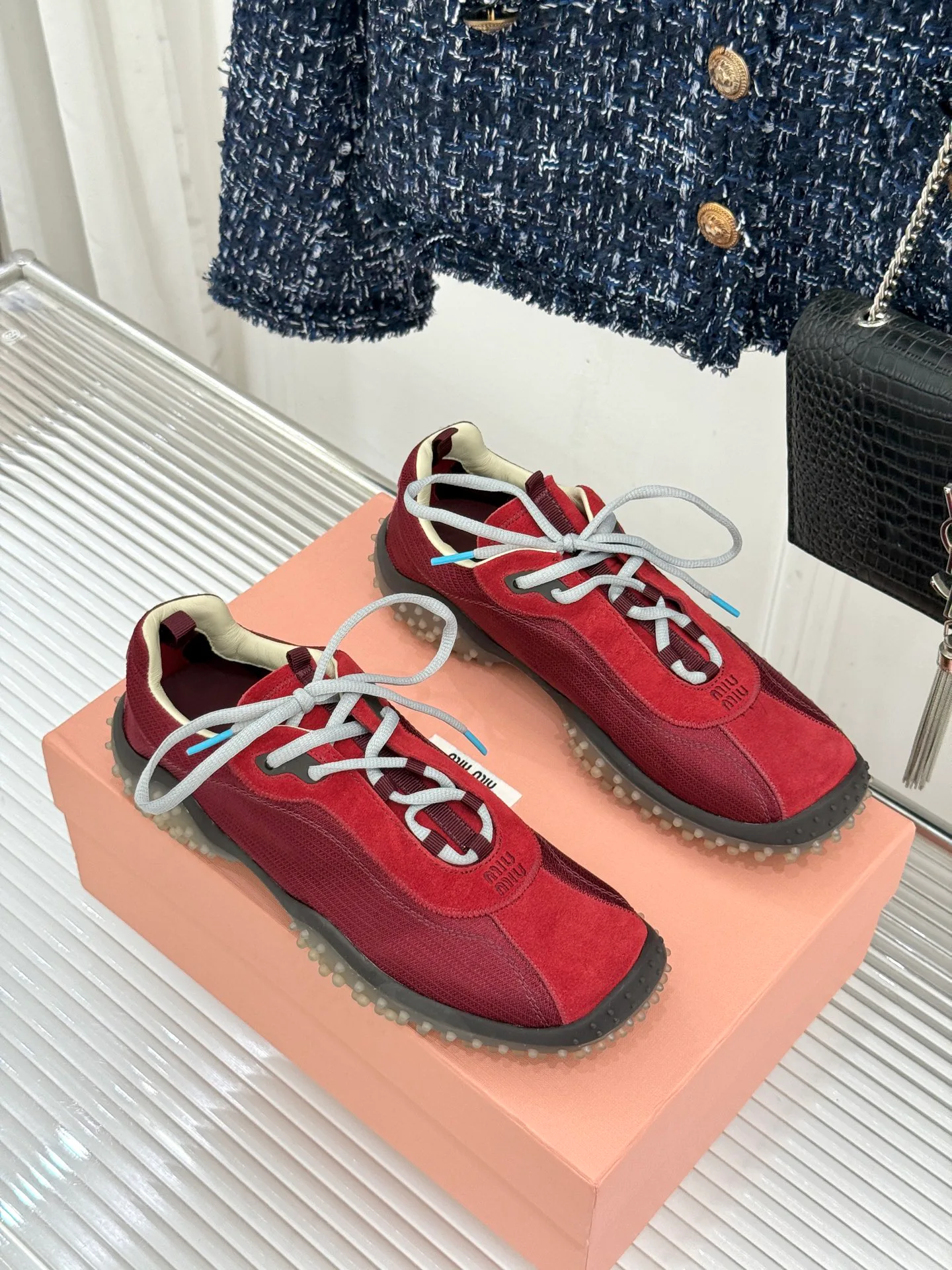 Кроссовки Женские Miu Miu 17597002