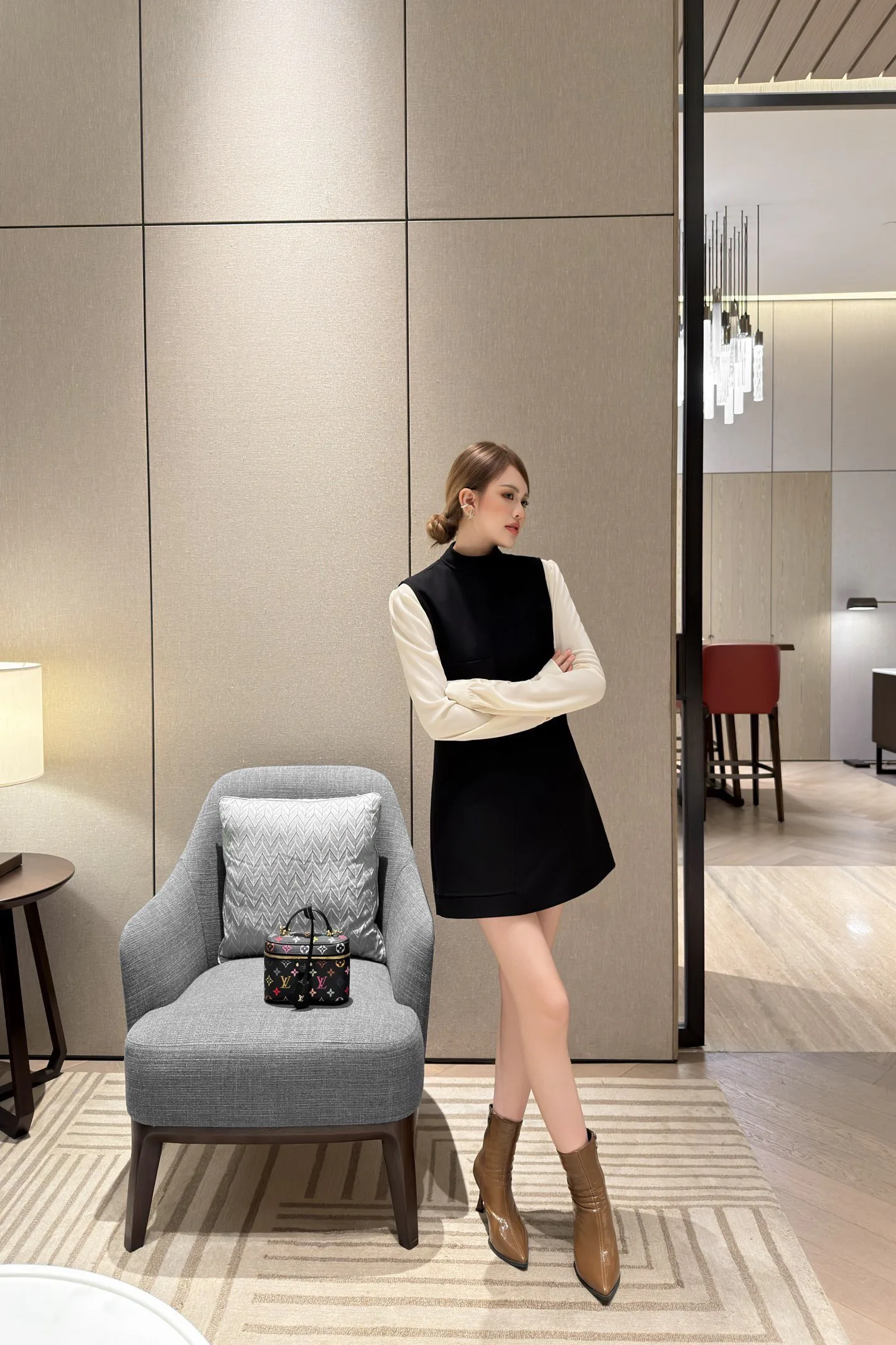 Платья Женские Louis Vuitton 18259361