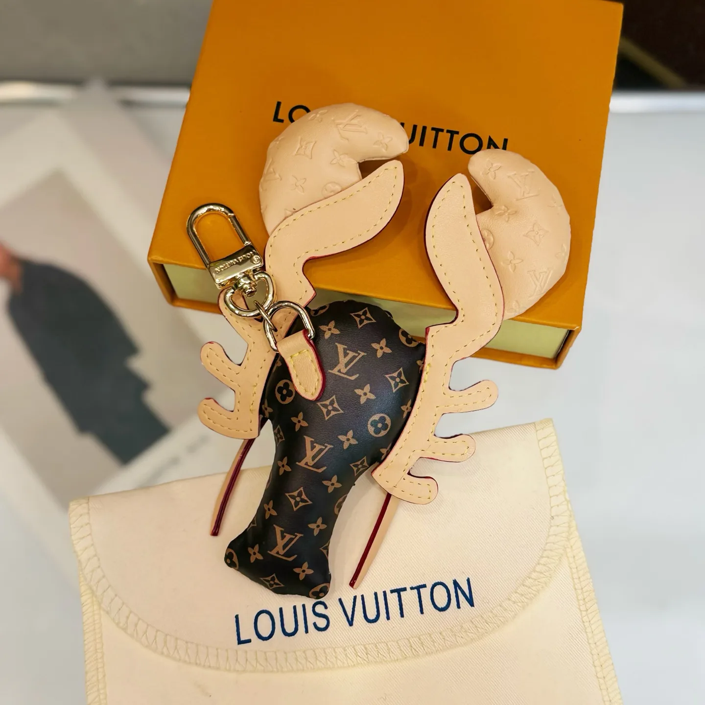 Ключницы Louis Vuitton 17451698