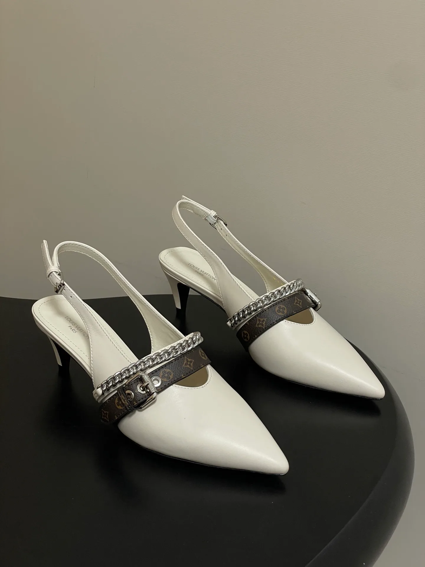 Туфли Женские Louis Vuitton 5017800