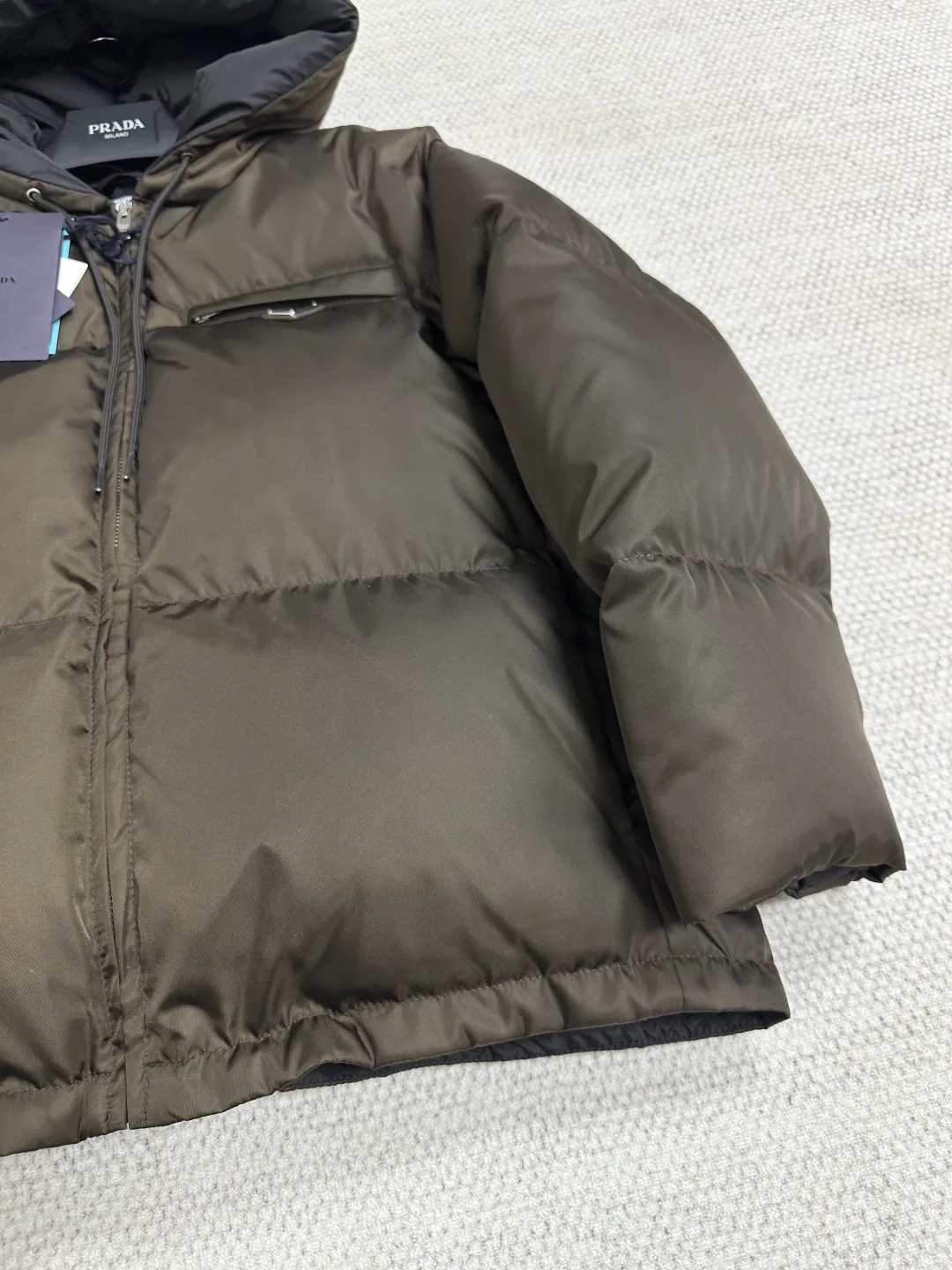 Куртки И Пуховики Женские Prada 19654412