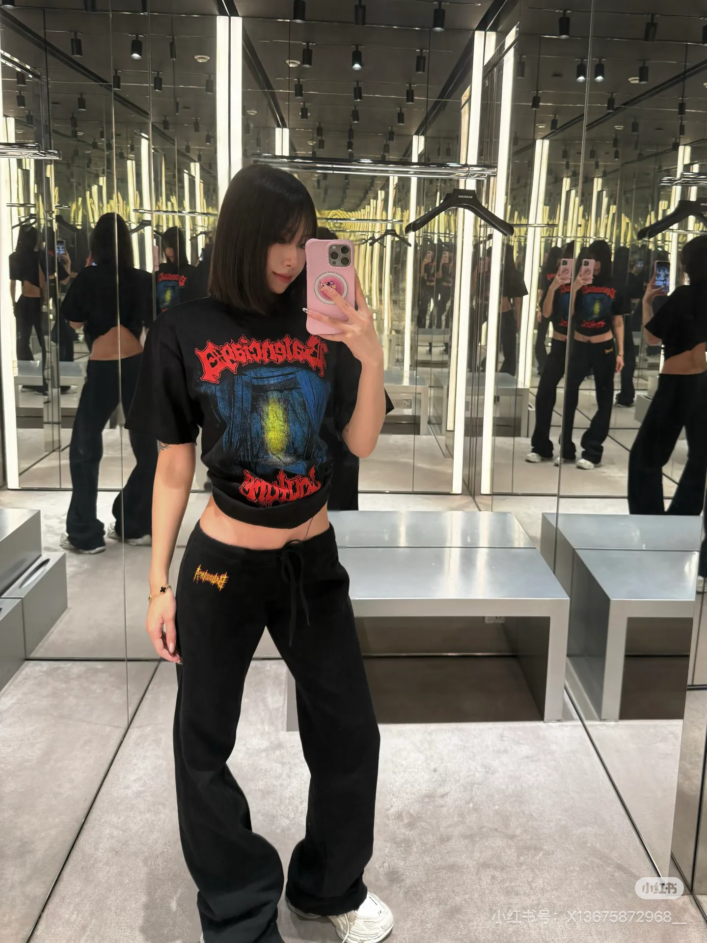 Футболки Женские Balenciaga 11690241