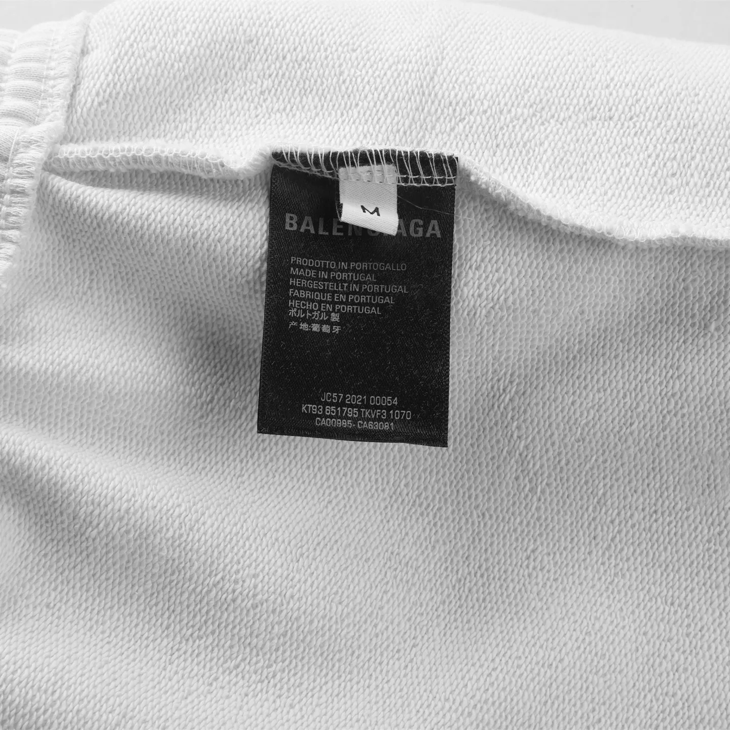 Шорты Женские Balenciaga 18190604